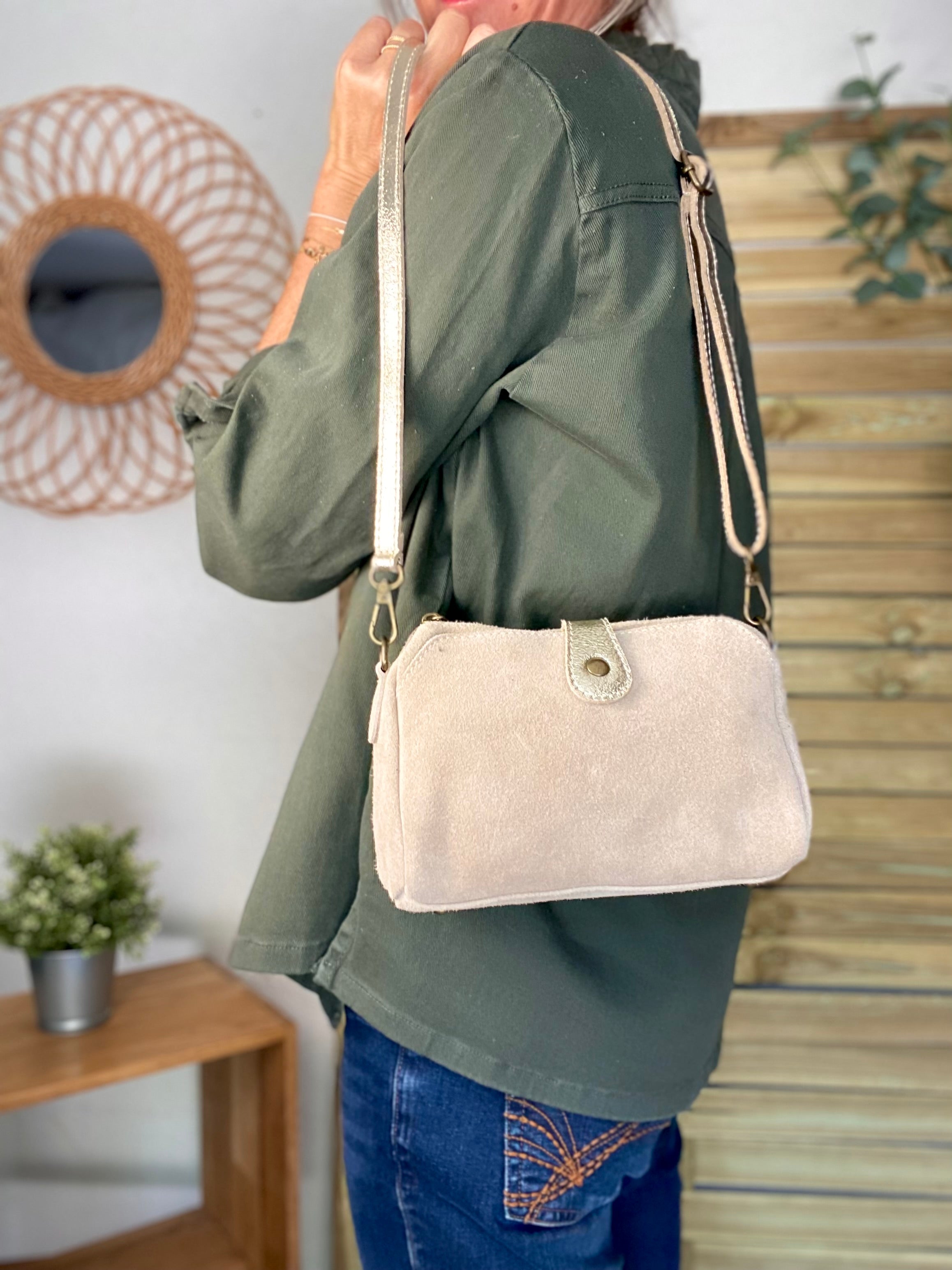 Sac bandoulière en cuir EZRA - Beige/Doré