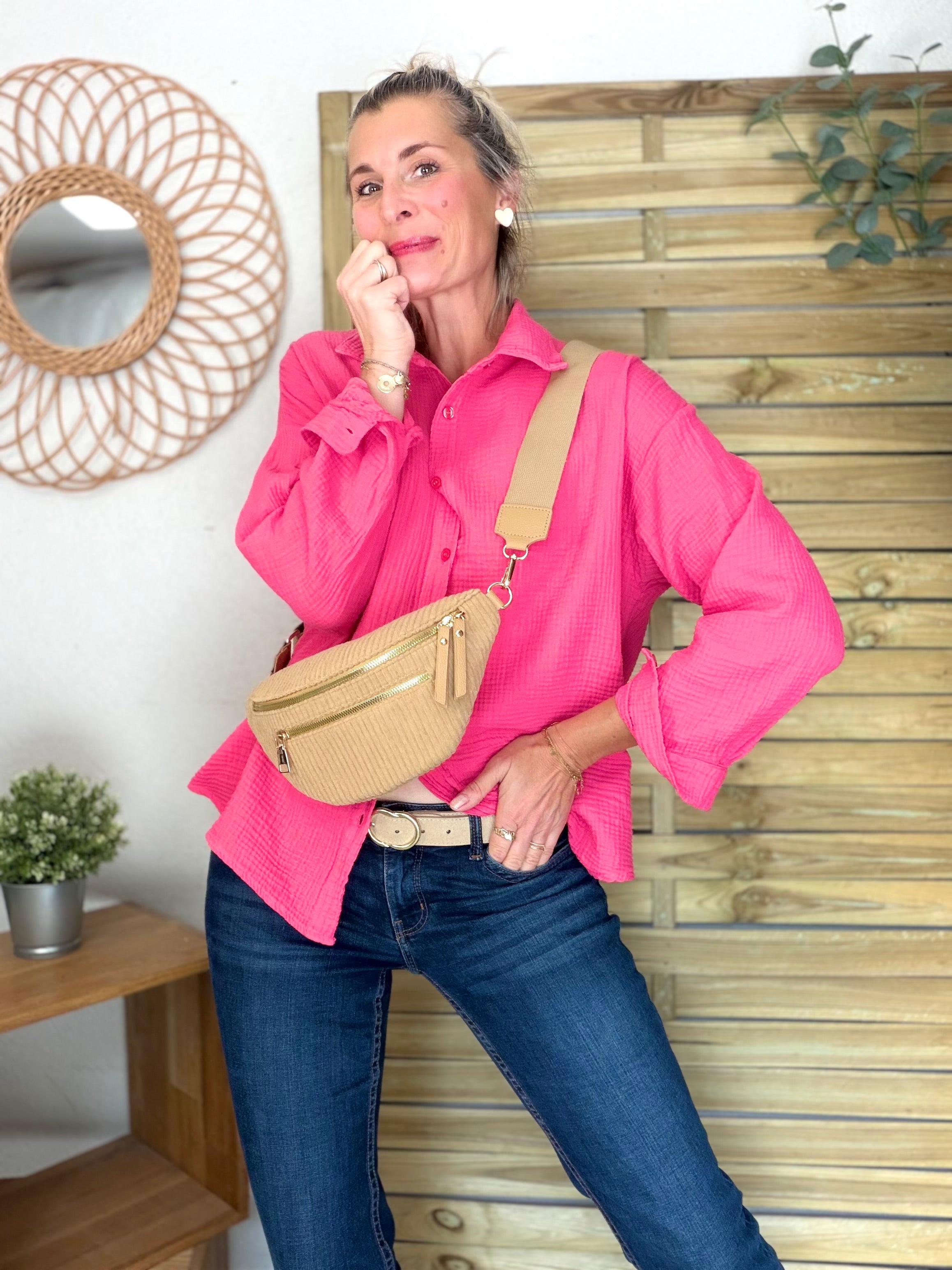 Sac banane en velours côtelé 2 zips et sangle fantaisie - CHARLY Camel clair - DÉSTOCKAGE