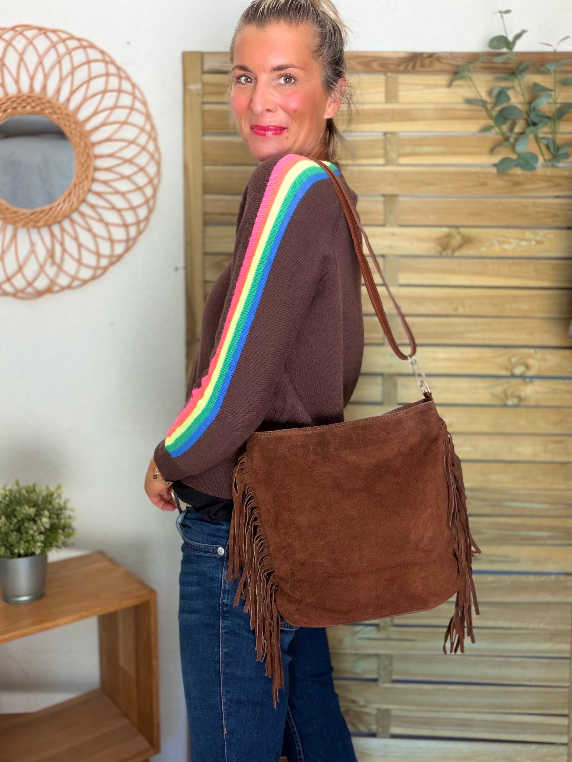 Sac seau en cuir daim avec franges KYLIE - Camel foncé (Café)