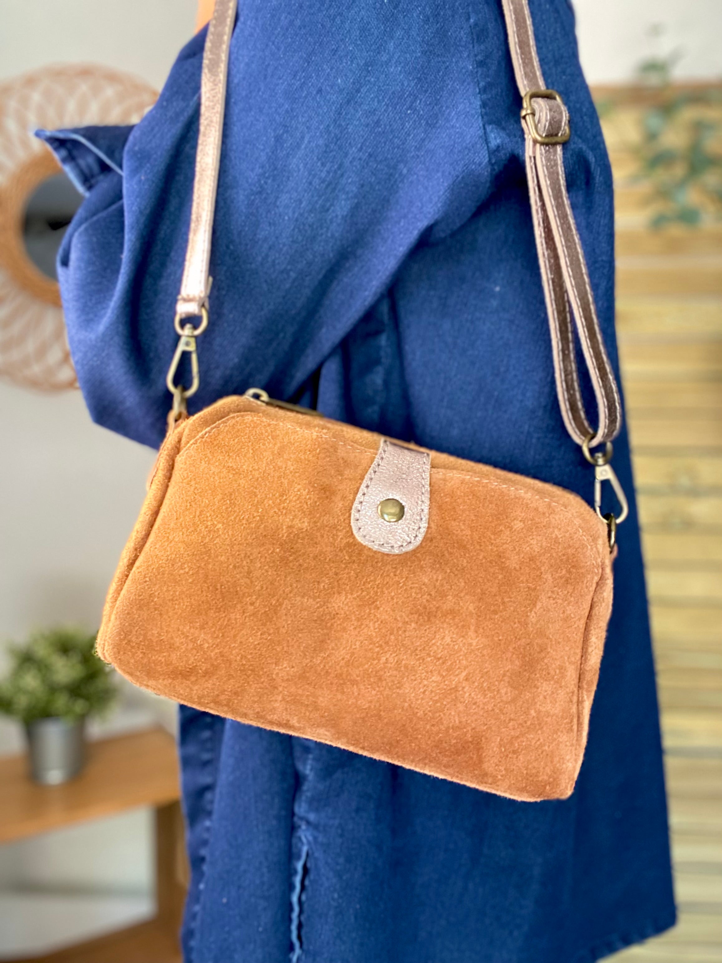 Sac bandoulière en cuir EZRA - Camel/Bronze