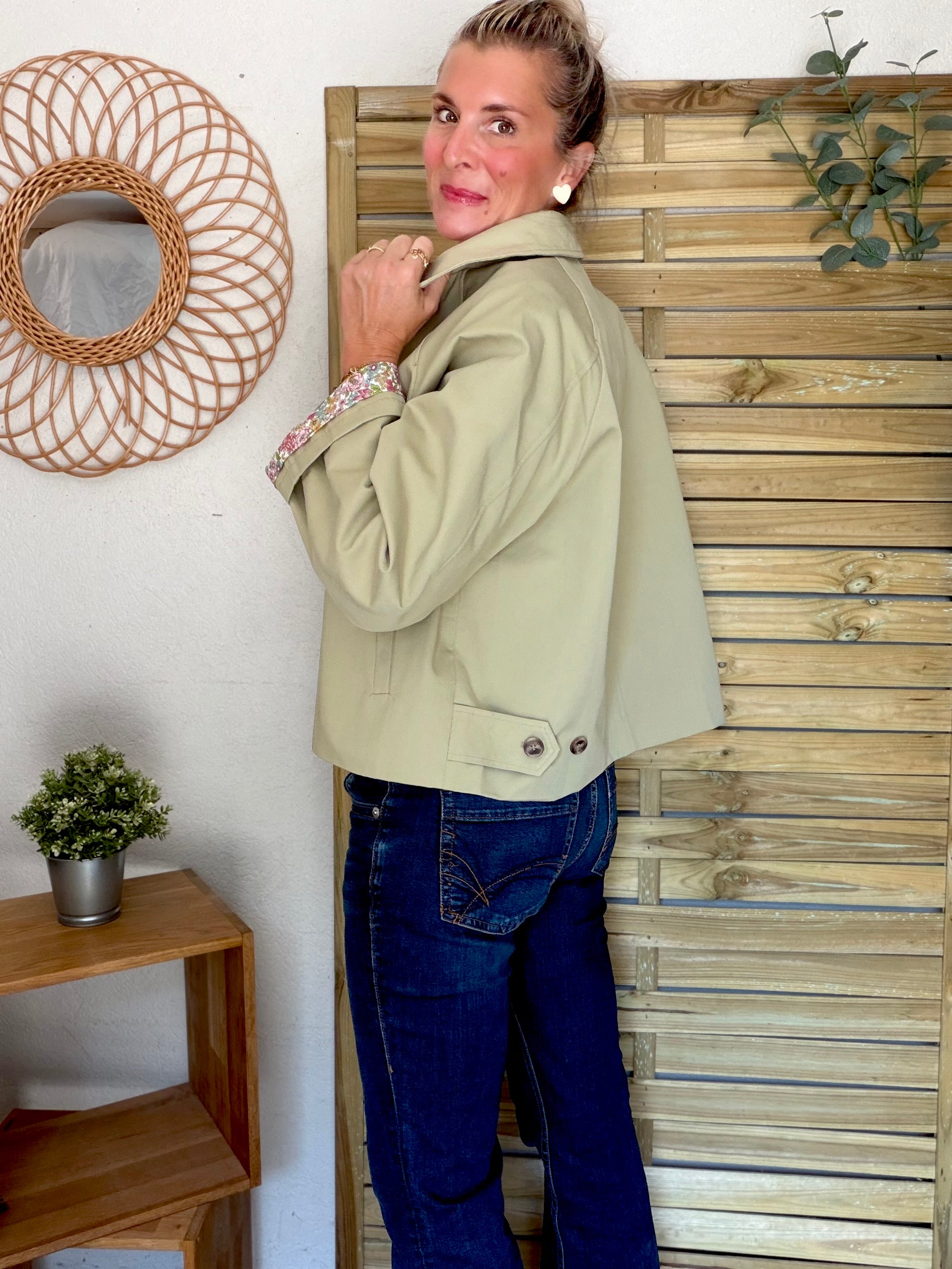 Veste Trench en coton Vert amande avec Liberty - MAHAUT - LILI et LALA