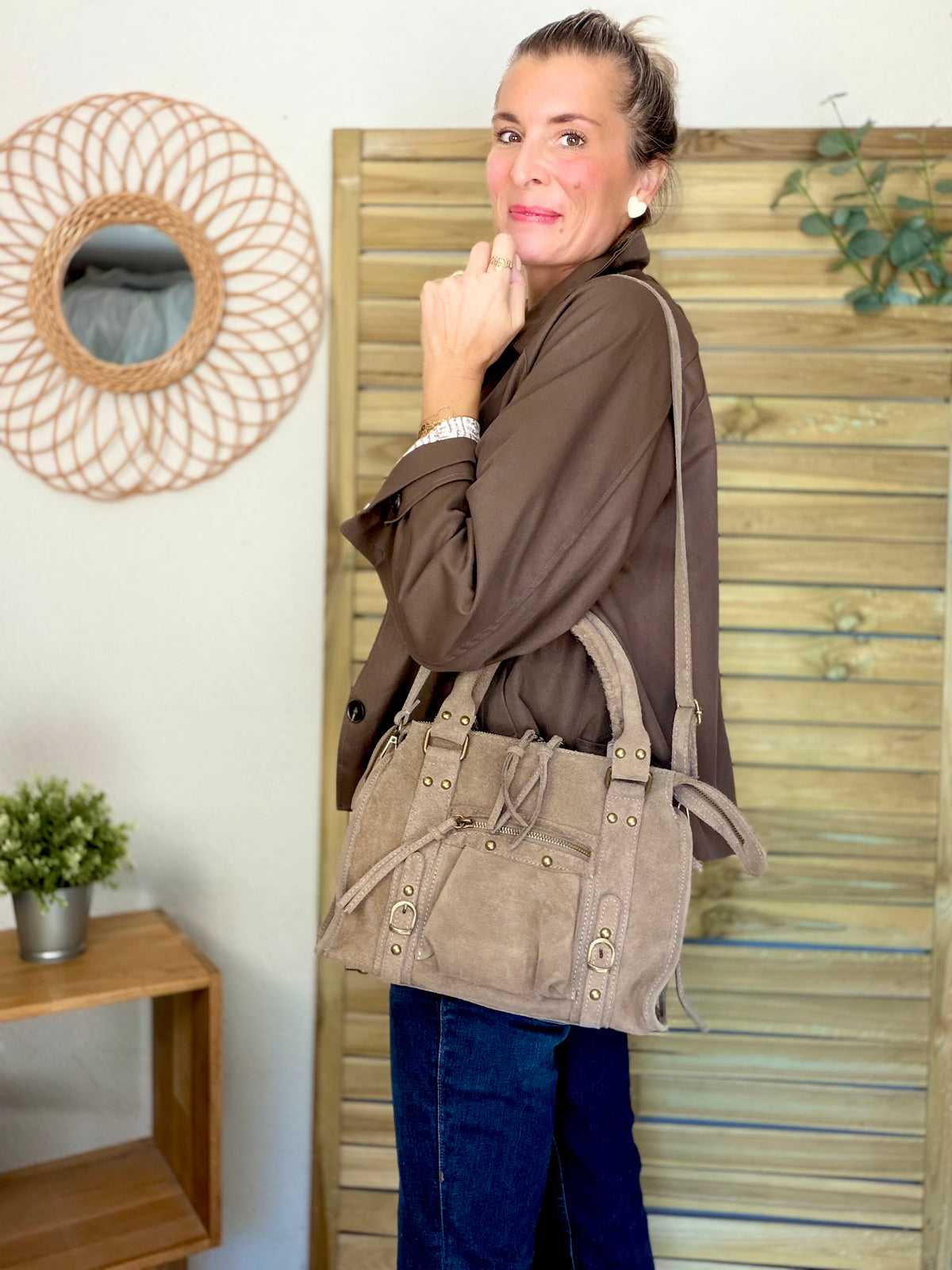 Sac à main en cuir daim • HUNTER Petit format - Taupe