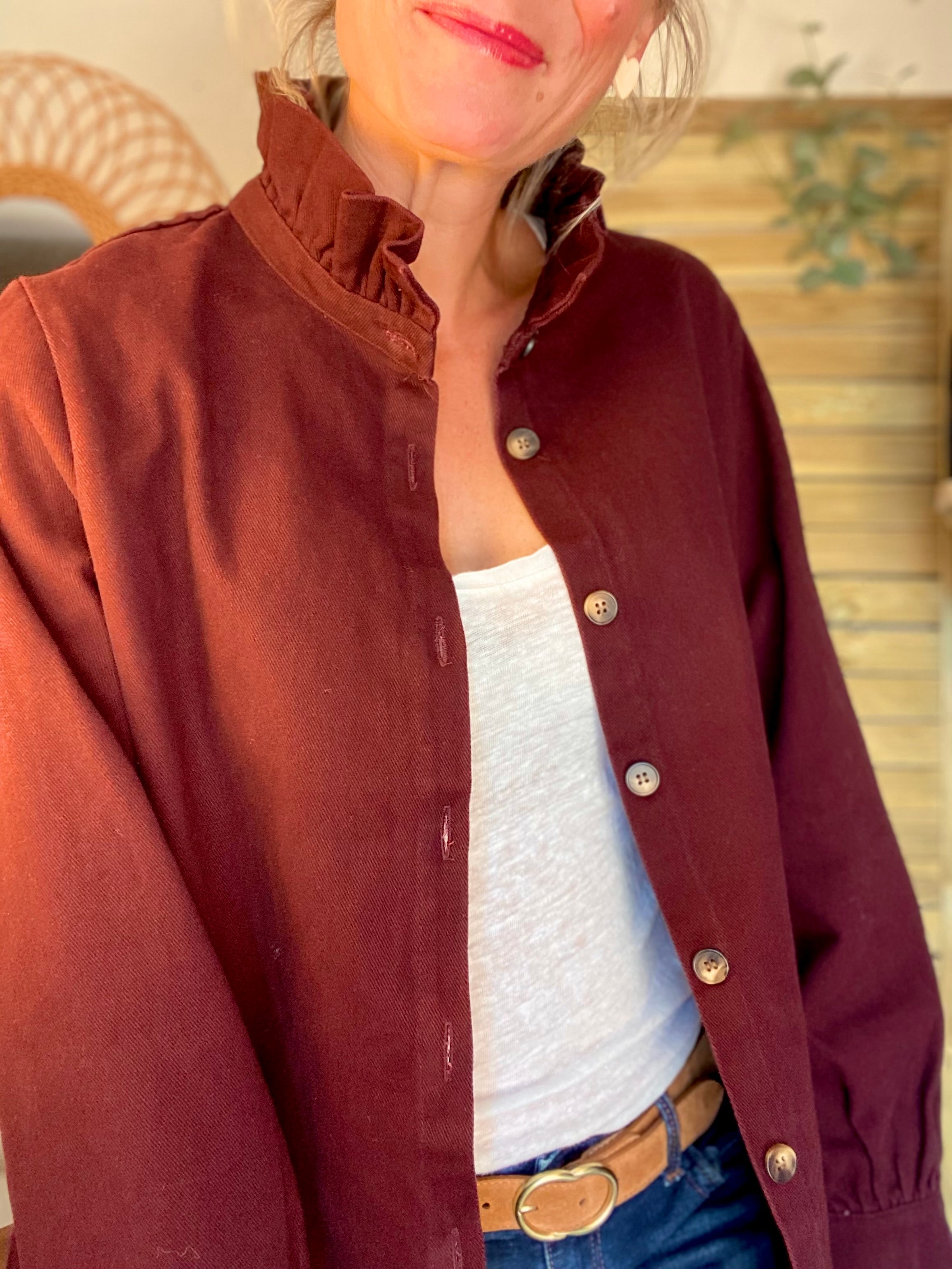 Veste / Chemise en coton, col victorien volanté LISA - Prune