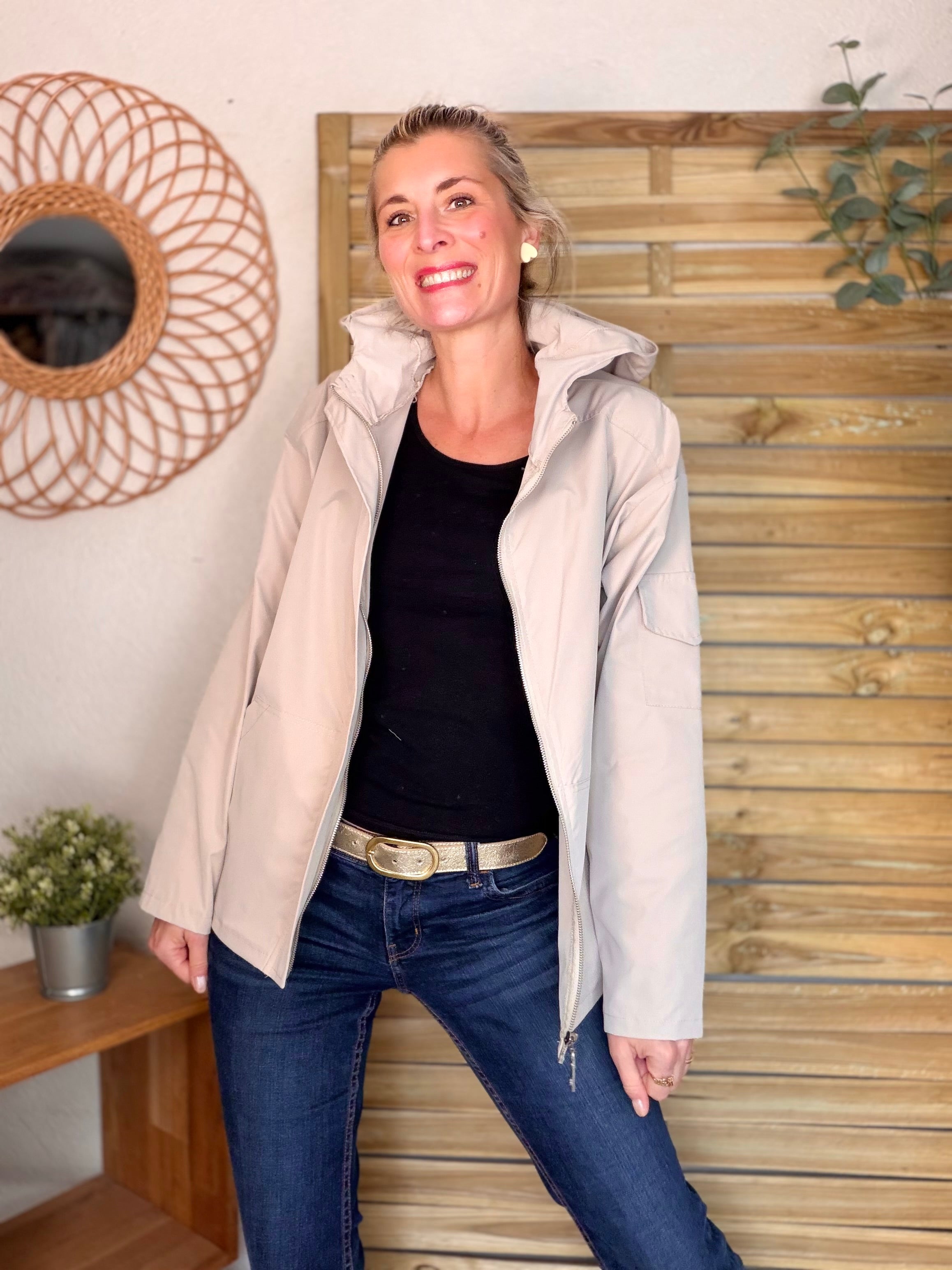 Veste Coupe vent court LIZZIE - Beige