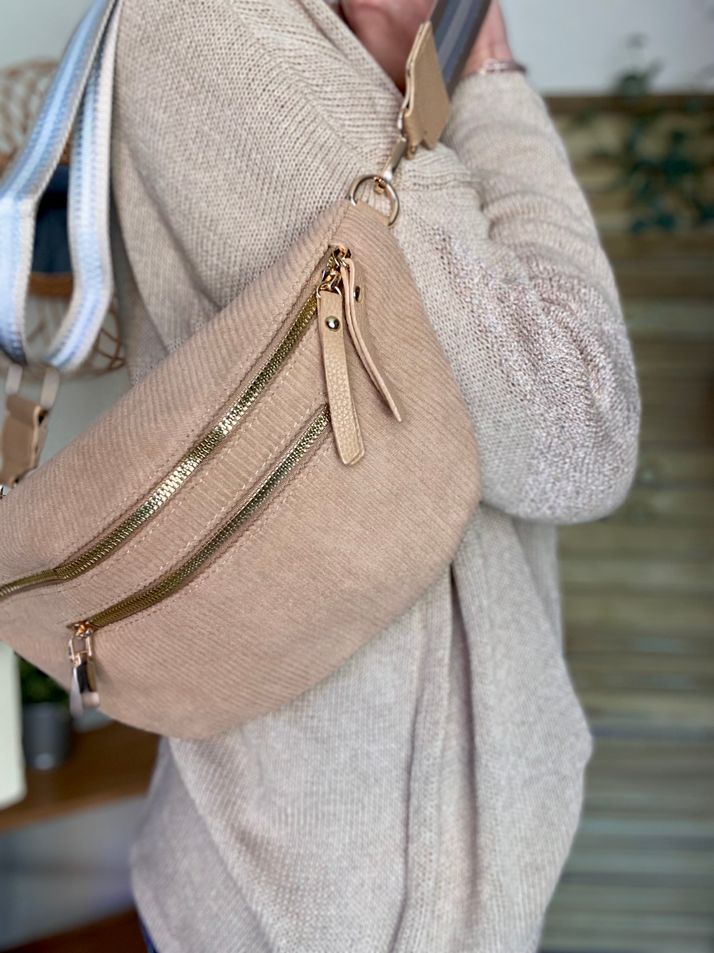 Sac banane L en velours côtelé 2 zips et sangle fantaisie - ASHLY - Beige foncé