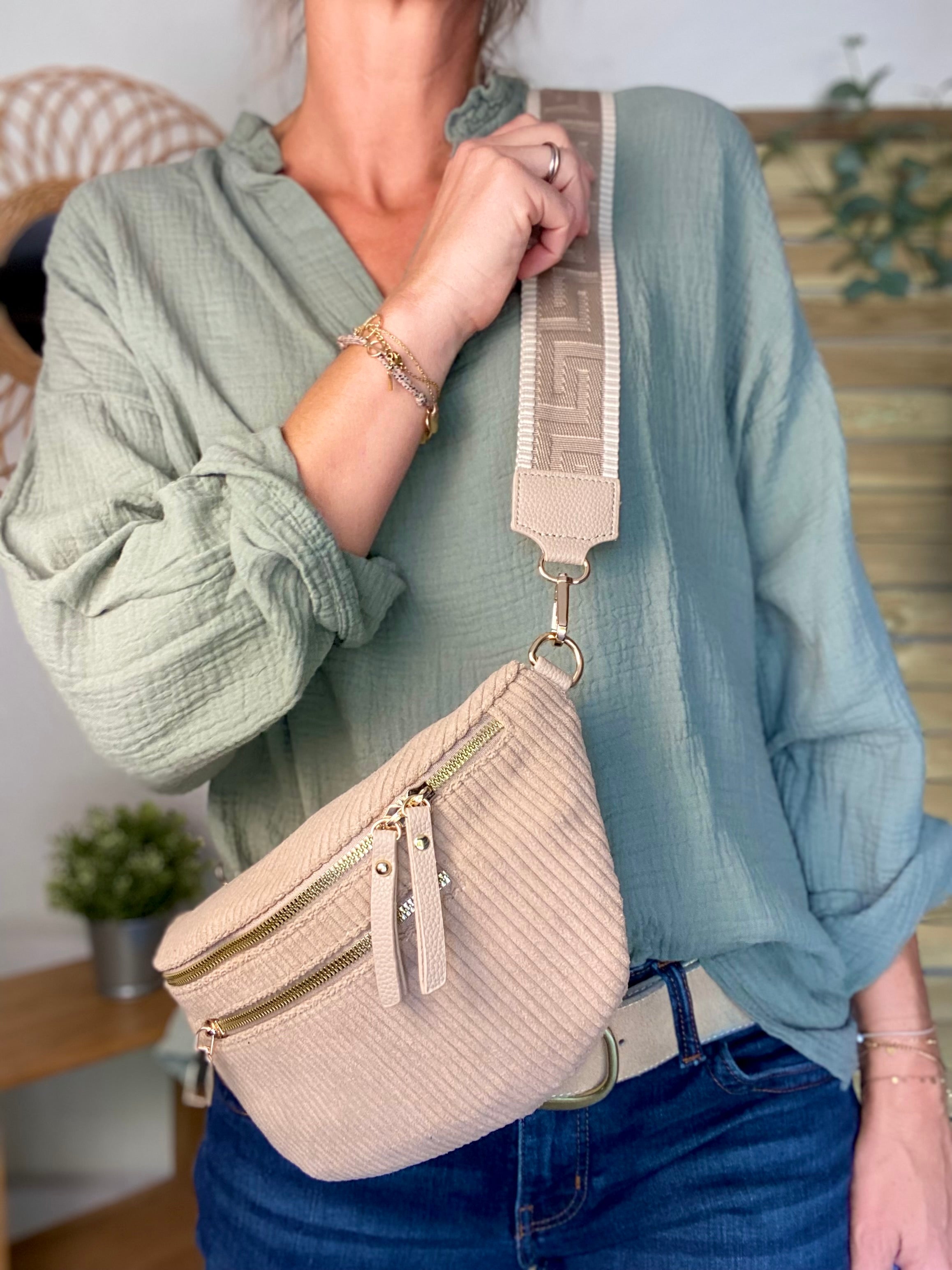 Sac banane L en velours côtelé 2 zips et sangle fantaisie - ASHLY - Beige taupe (côtelé large)