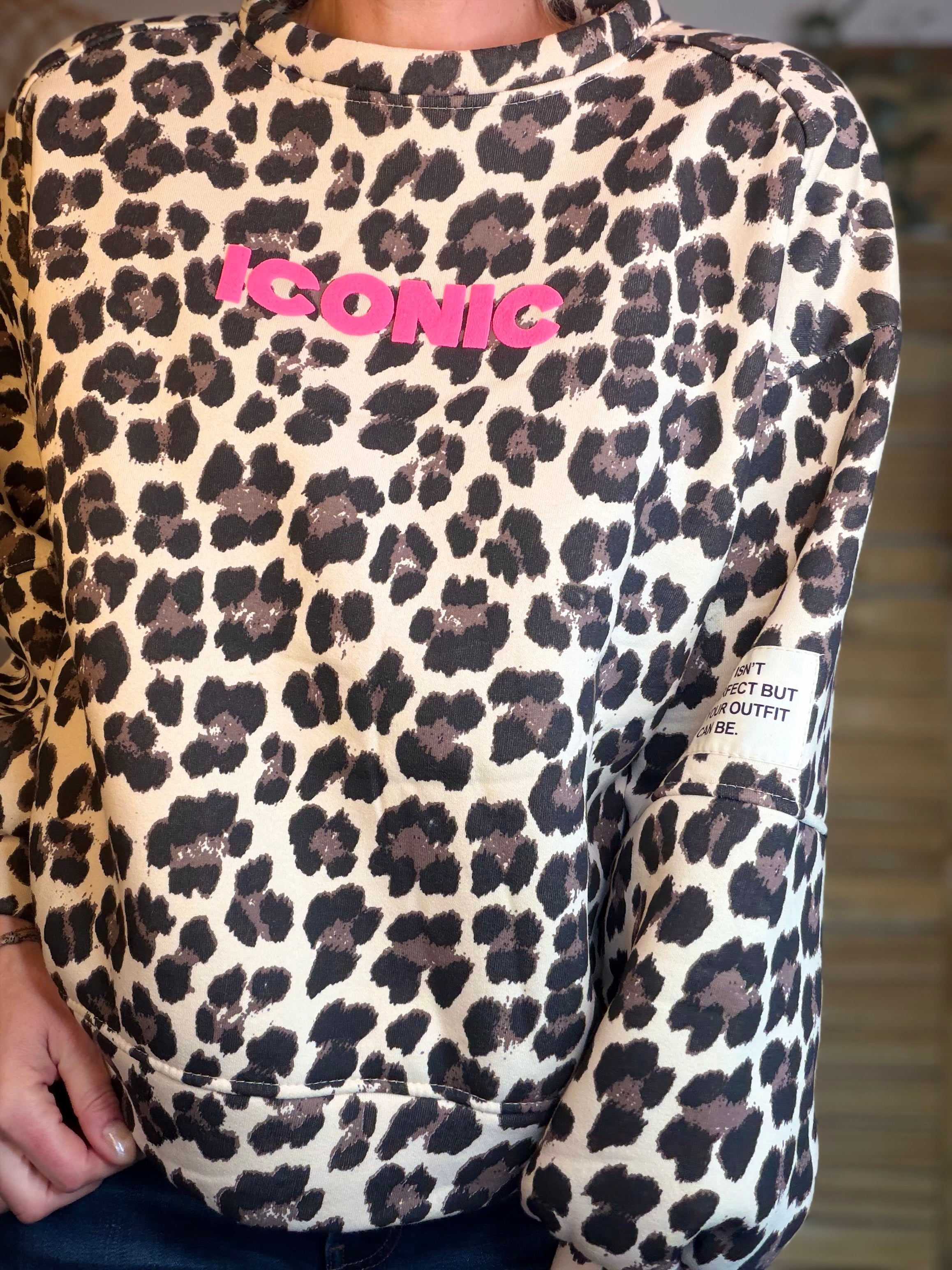 Sweat molleton imprimé Léo beige ICONIC 🐆 MANON