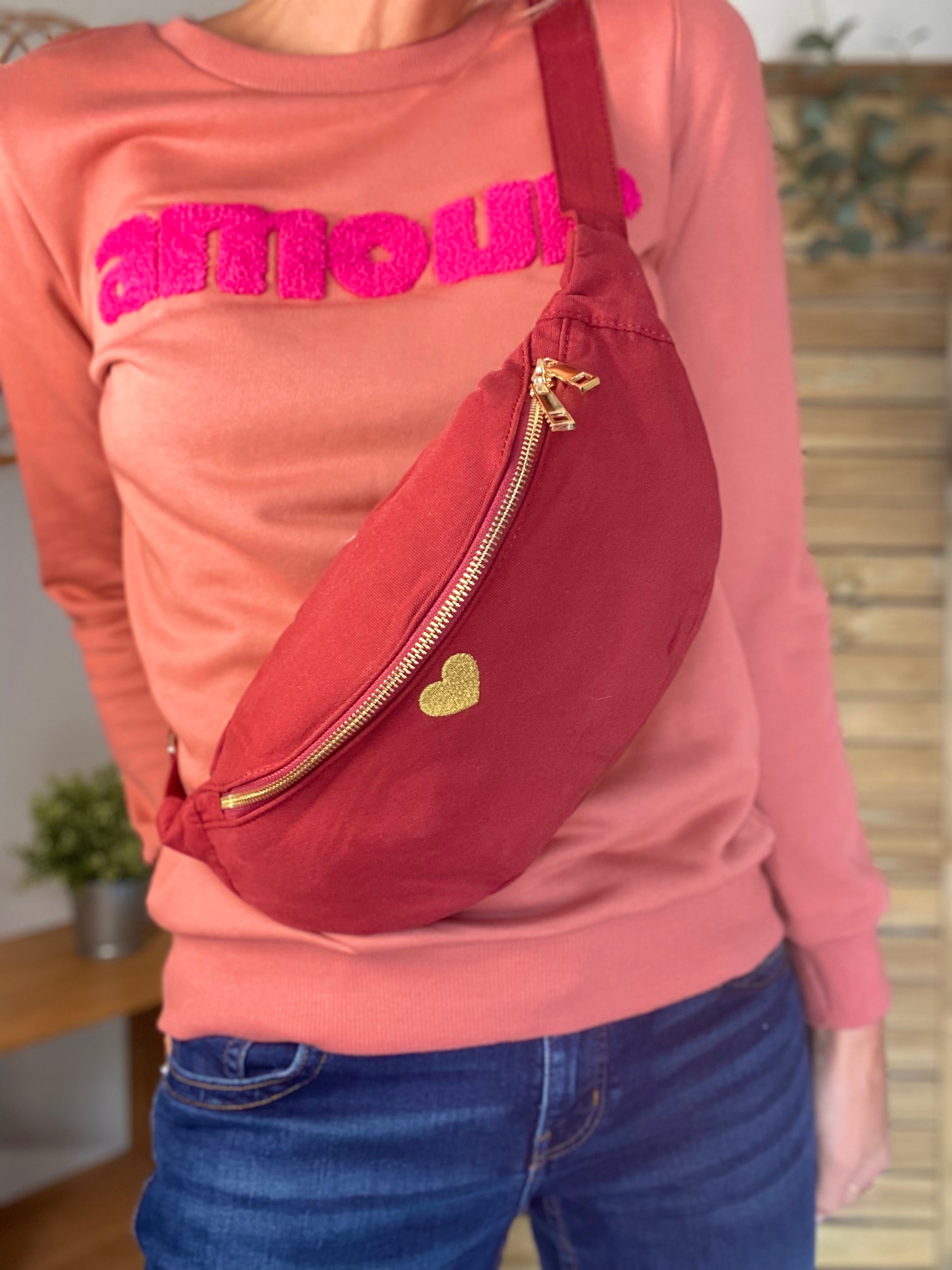 Sac banane en coton Coeur brodé 💛 CASSIDY - Bordeaux