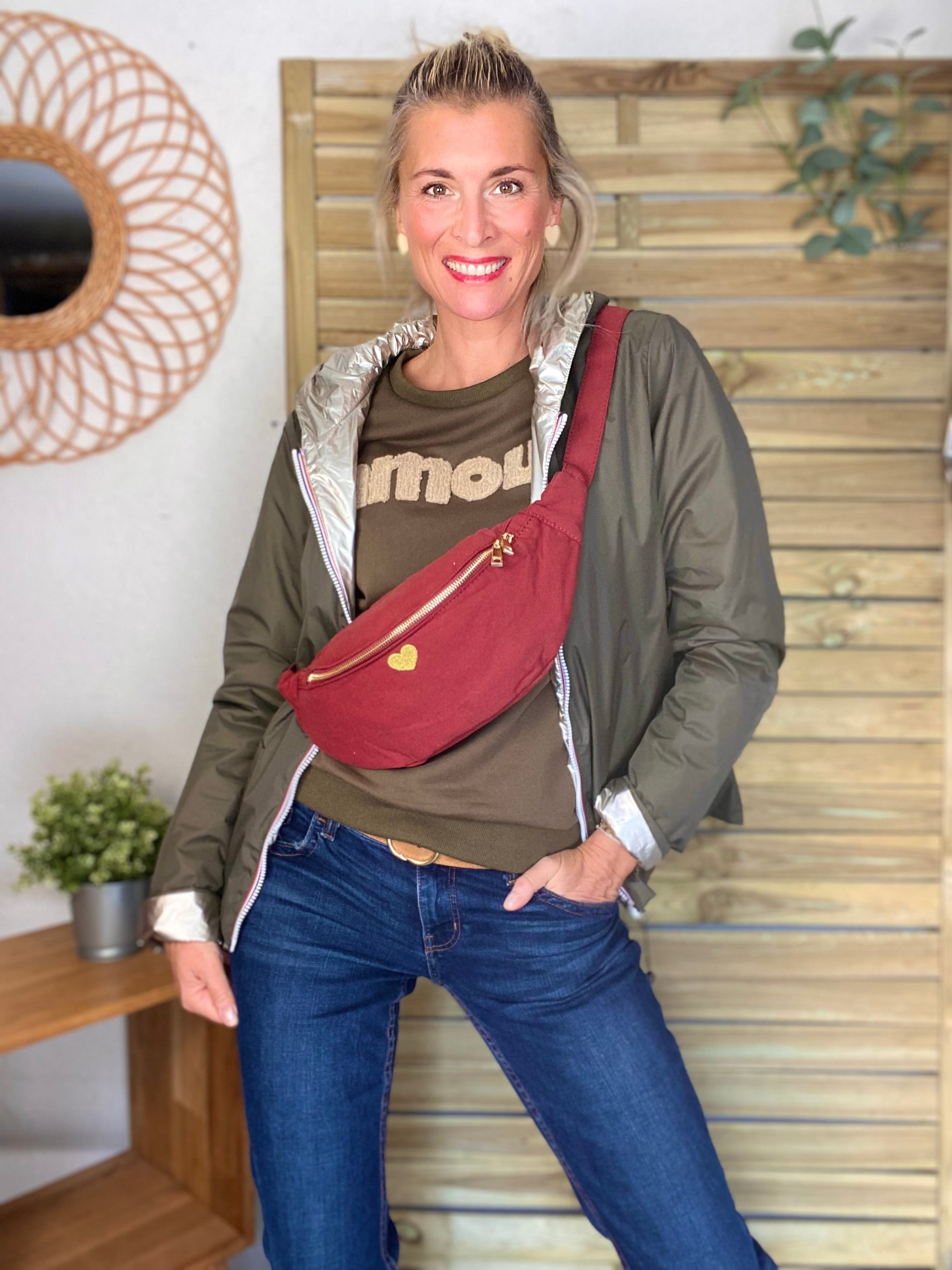 Sac banane en coton Coeur brodé 💛 CASSIDY - Bordeaux