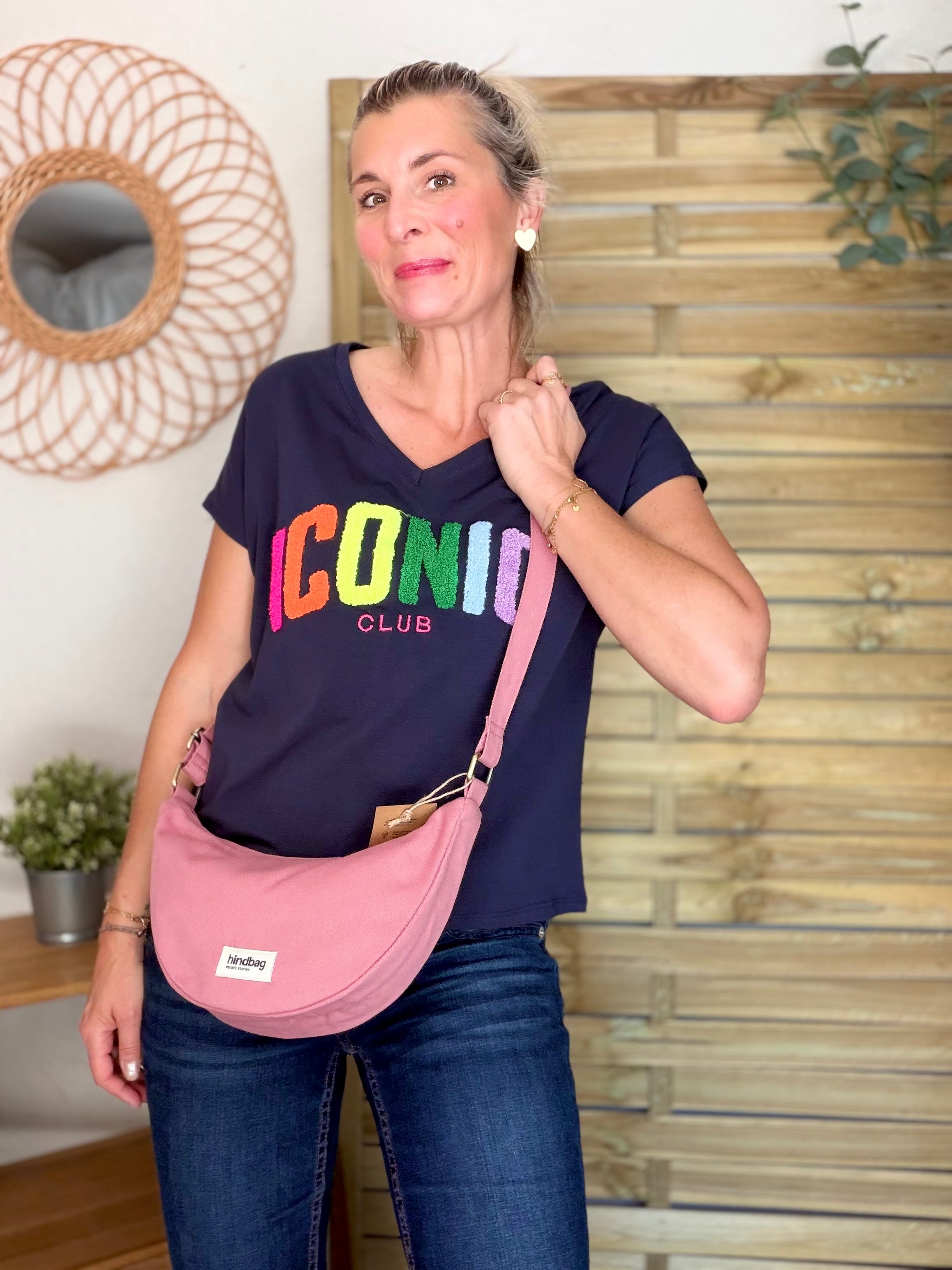 HINDBAG ANDRÉA - Sac banane demi-lune Rose blush