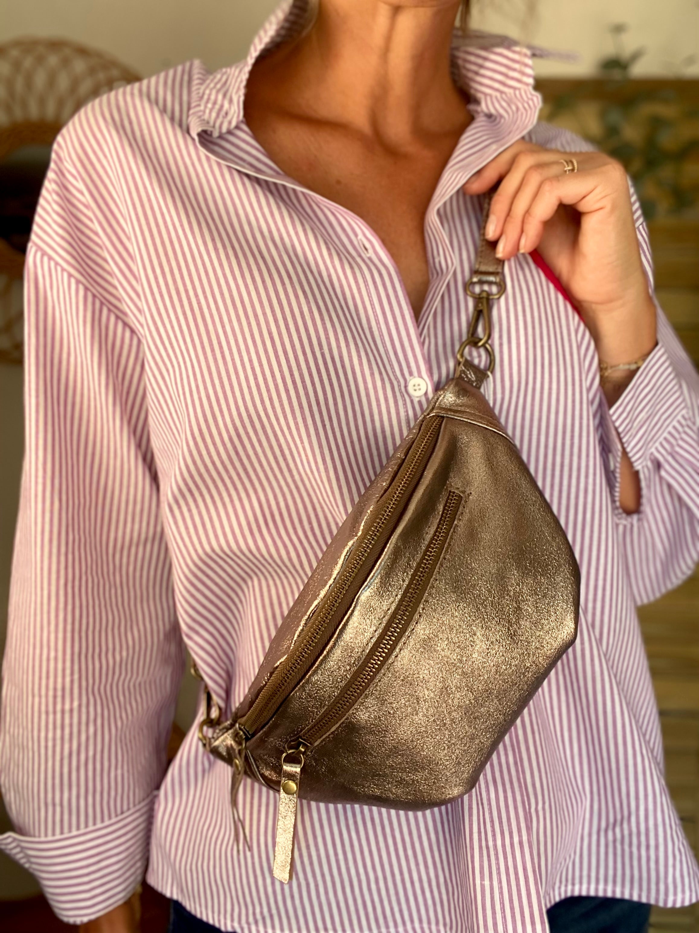 Sac banane en cuir irisé double poche - OPALE - Bronze / étain
