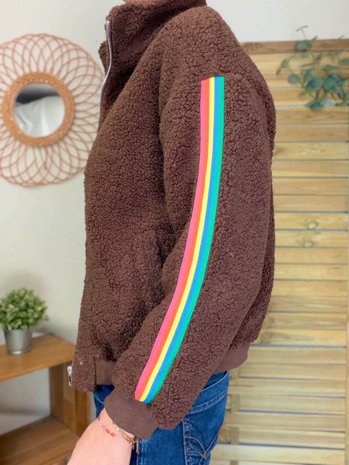 Veste Sherpa zippée bandes Arc-en-ciel CORALIE Chocolat 🌈