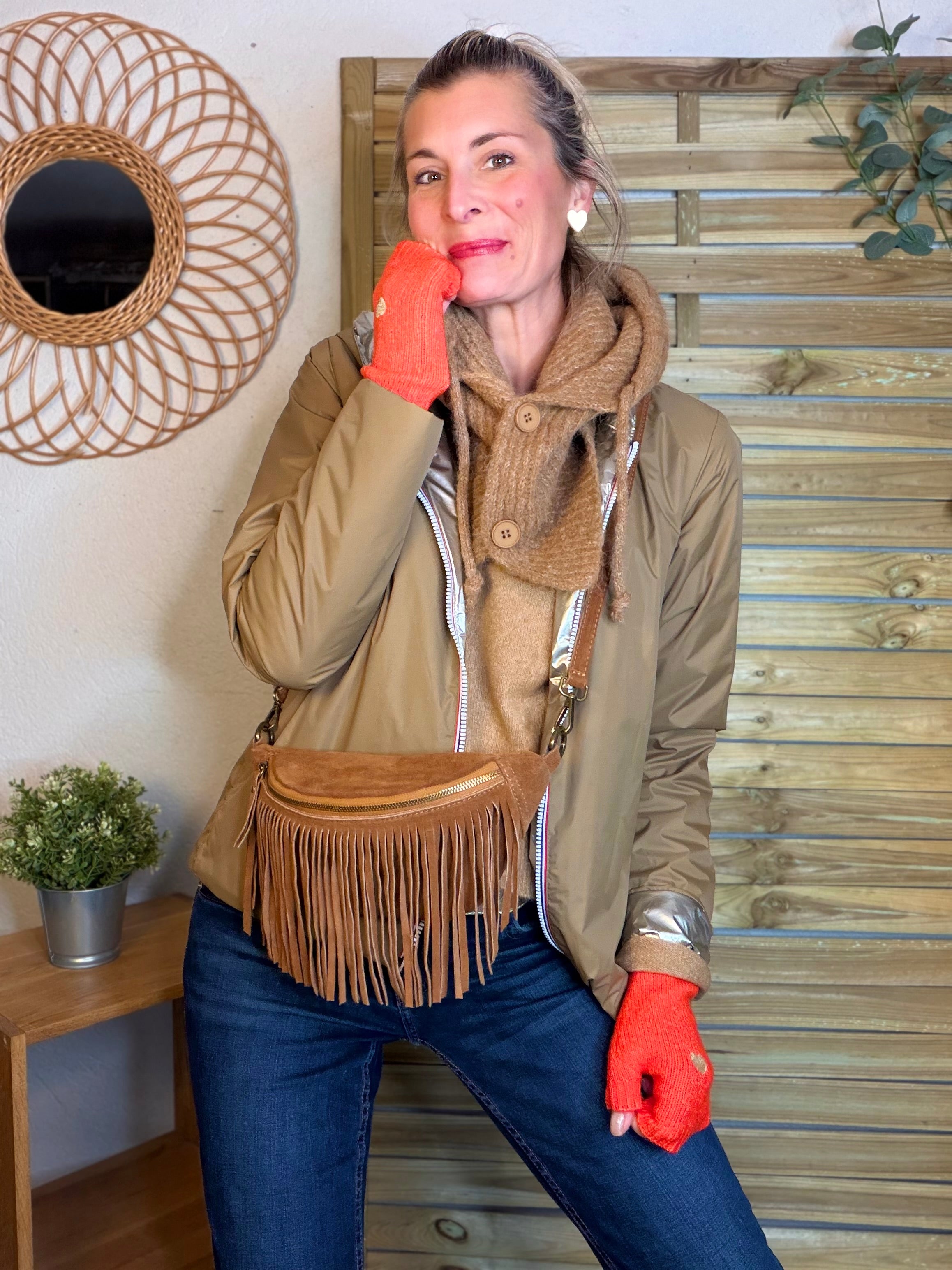 Pull léger en maille cœur doré brodé 💛 MELISSA - Camel