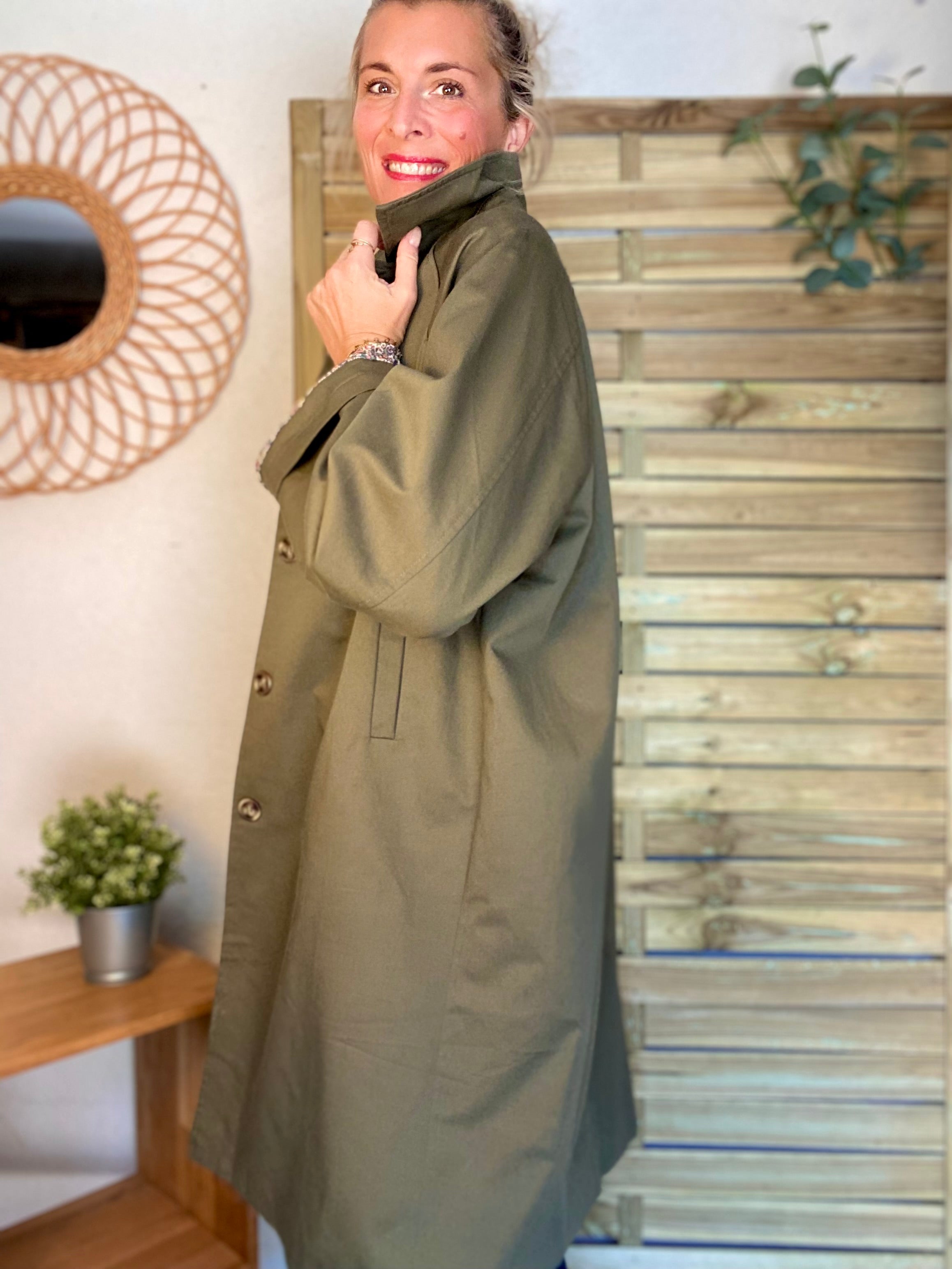 Veste Trench en coton kaki avec Liberty - MAHAUT LONG