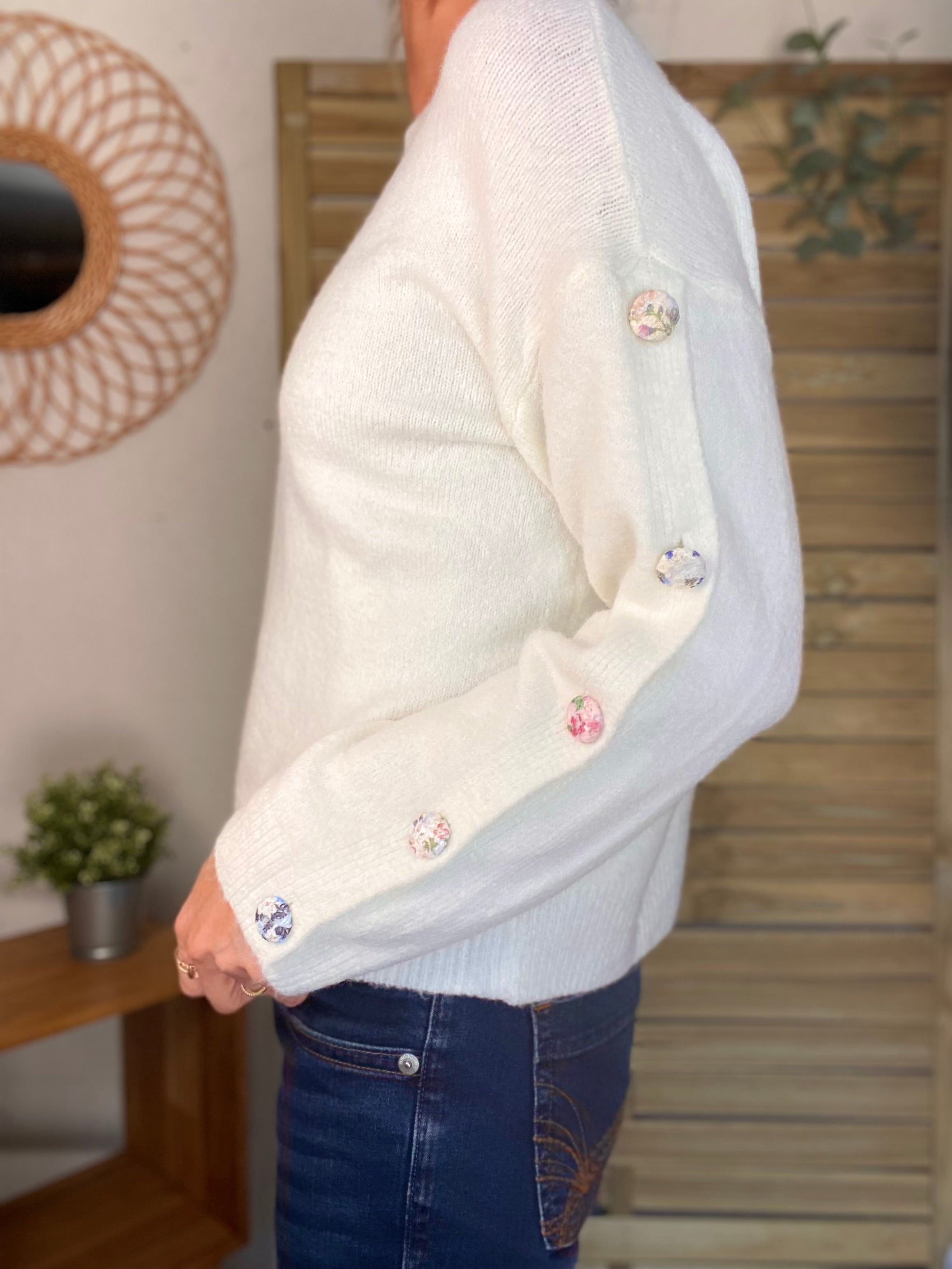 ⚡️ PÉPITES FRIDAY - Pull boutons tissu fleuri - Blanc - HAZEL