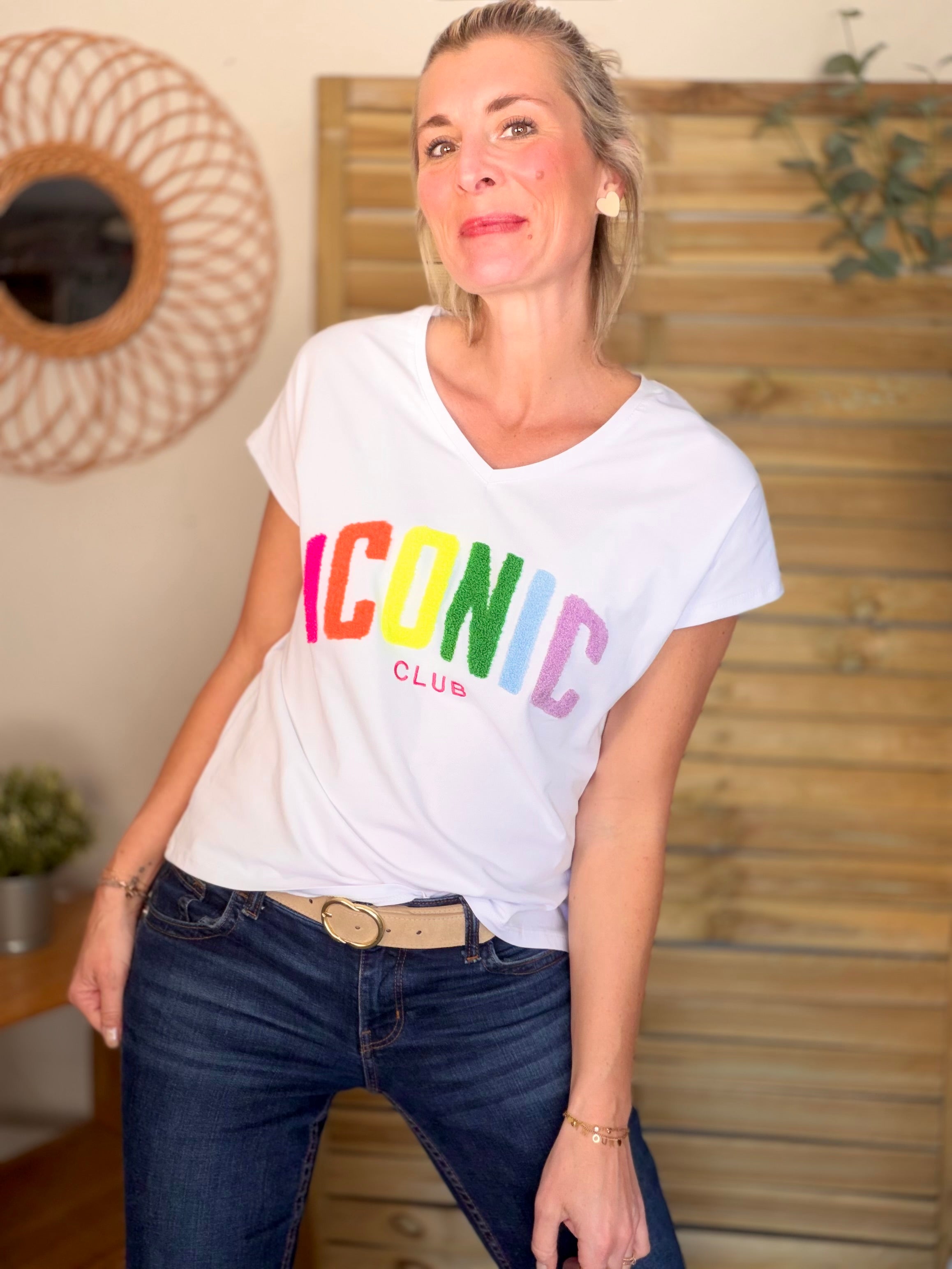 Tee shirt col V cœur ICONIC club MIRANDA Blanc