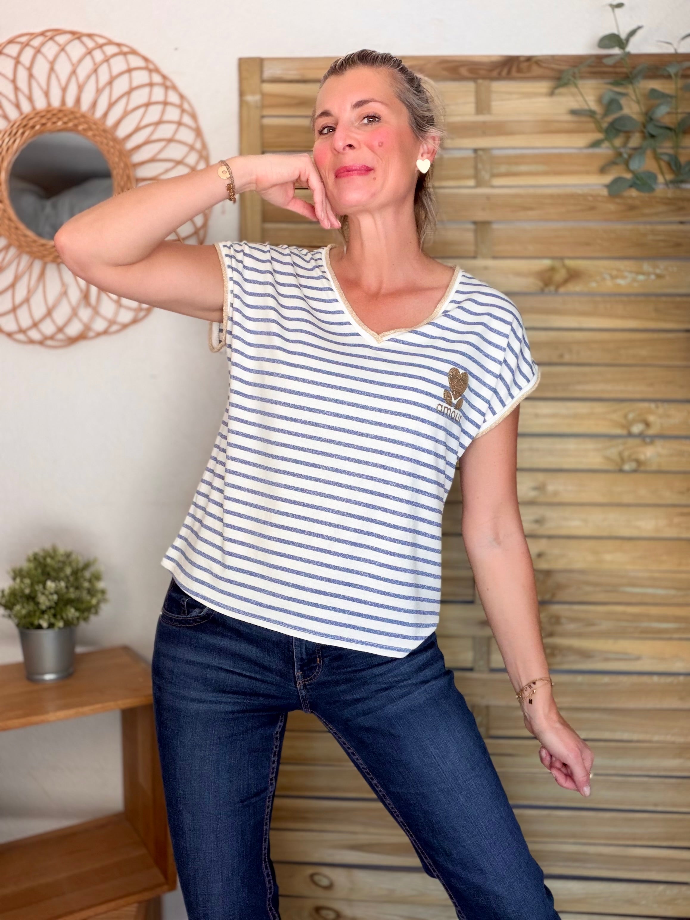 Top rayé col V amour 💛 NAOMIE - Bleu jean / Doré