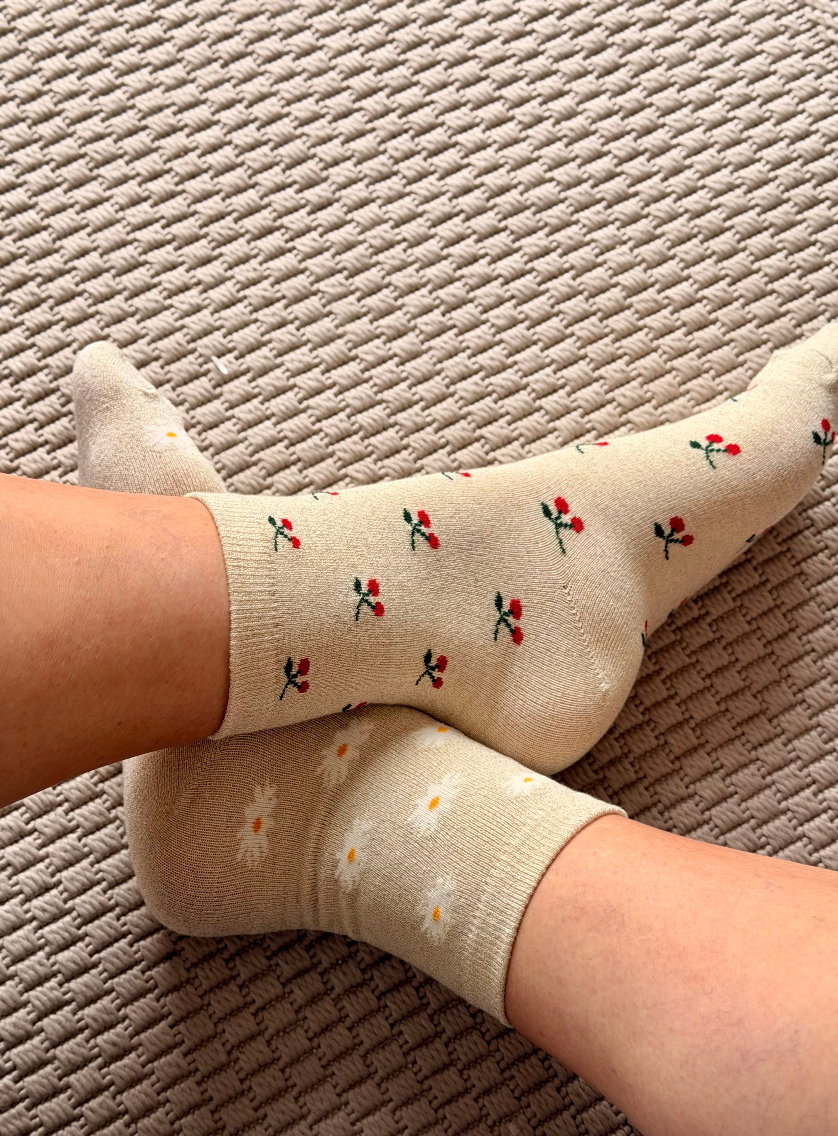 Chaussettes scintillantes glitter ZIA - Cerise 🍒 / Pâquerettes 🌼