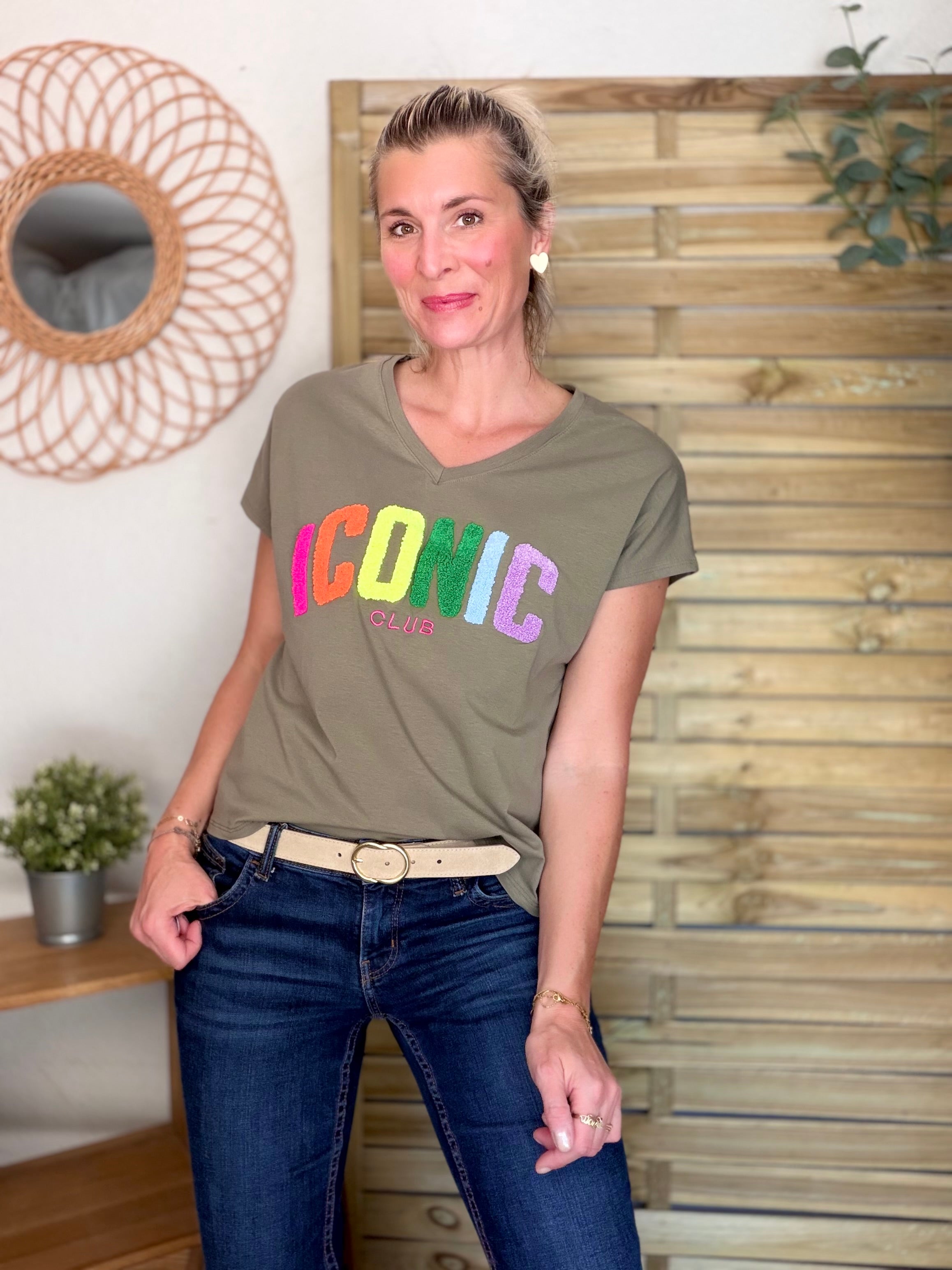Tee shirt col V ICONIC club MIRANDA Kaki