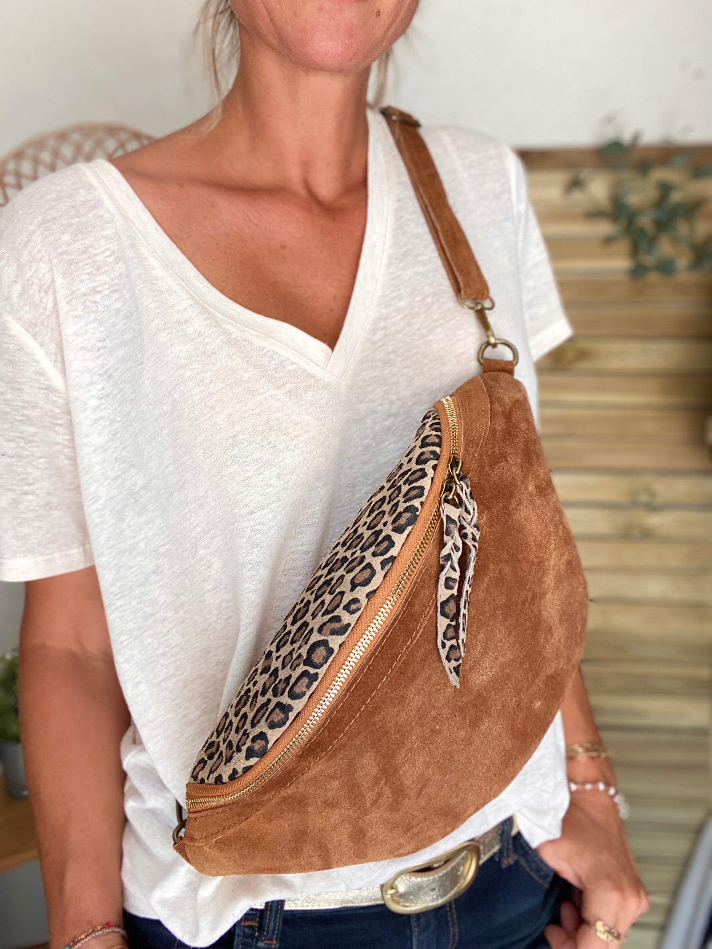 Sac banane XL en croute de cuir / effet daim AVA - Léo Camel