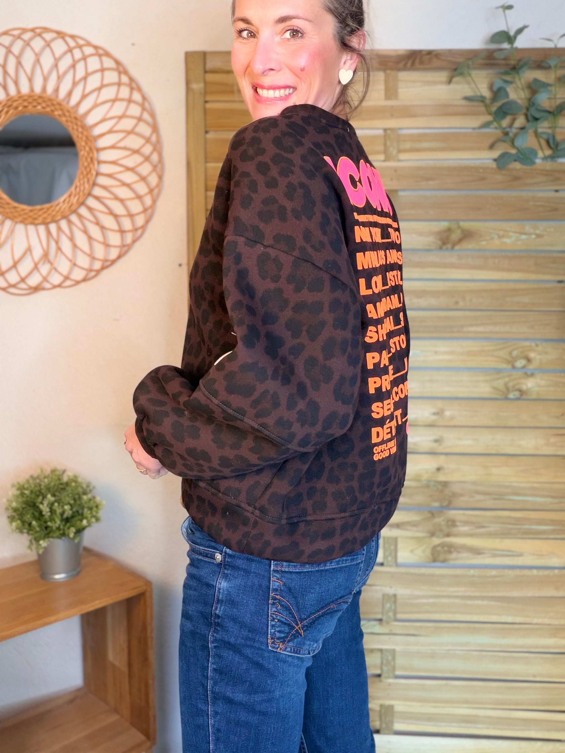 Sweat molleton imprimé Léo choco ICONIC 🐆 MANON