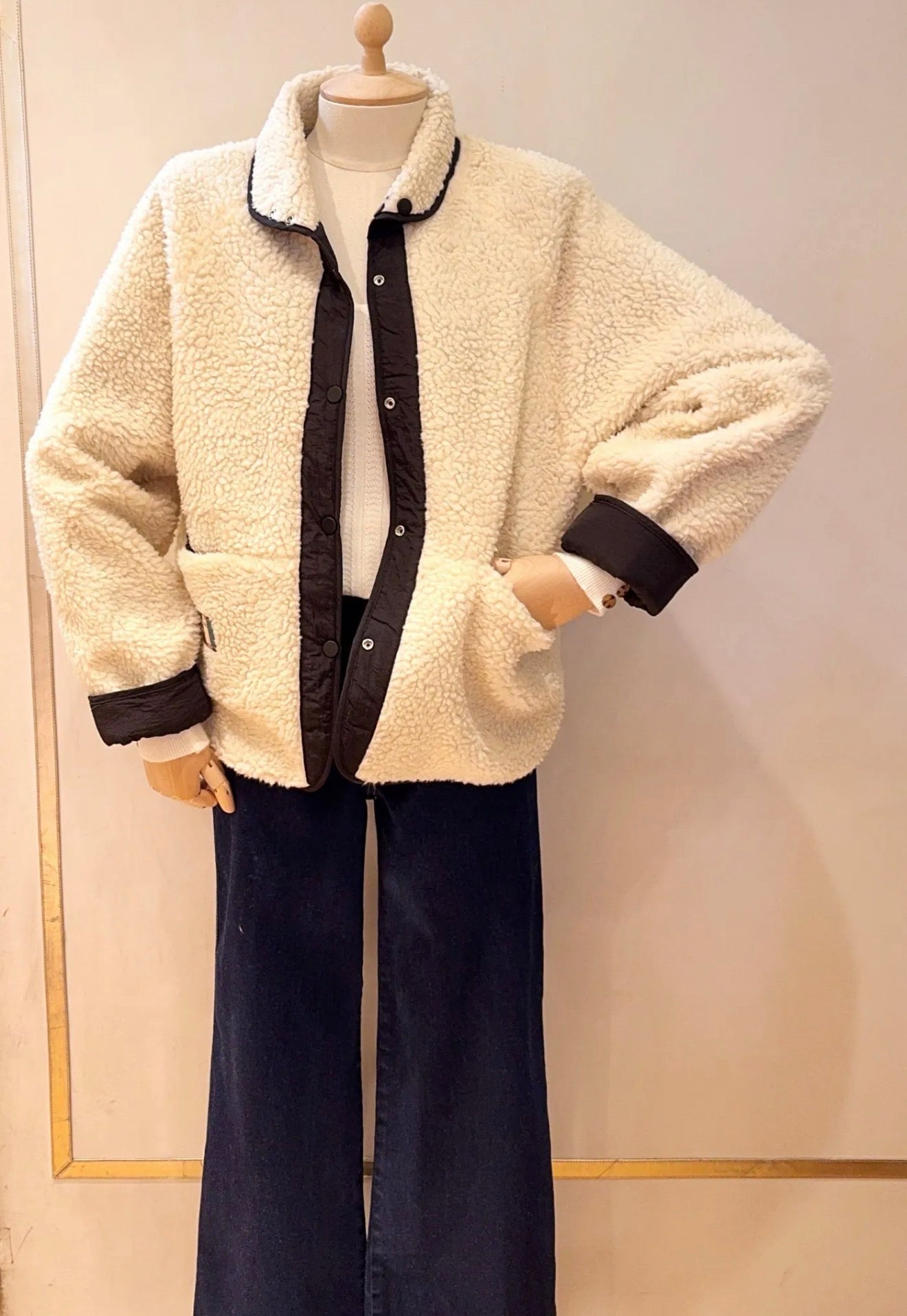 Veste matelassée réversible Sherpa AMÉLIE Noir / Écru