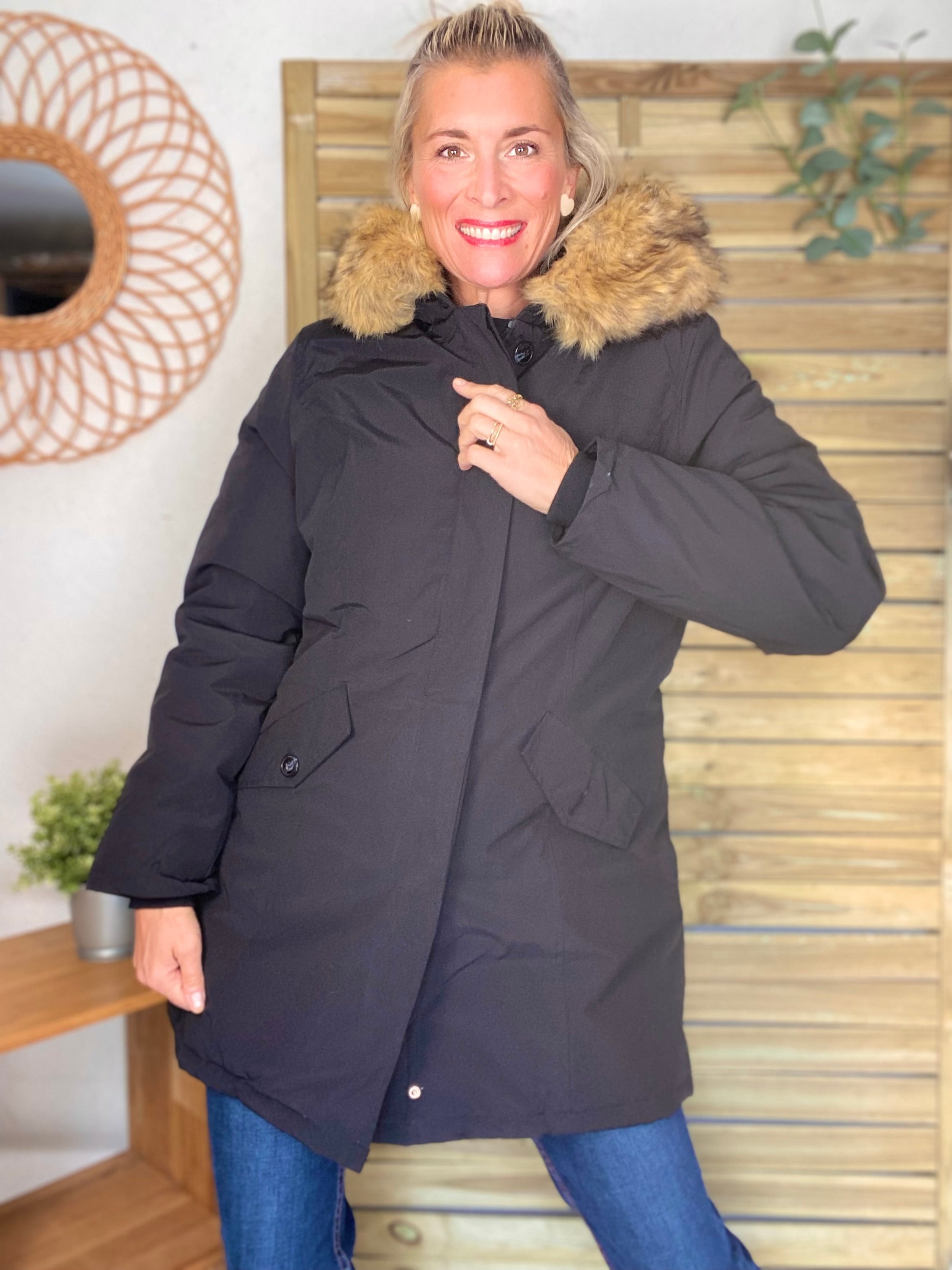 ⚡️ PÉPITES FRIDAY - Parka rembourrée déperlante noir, capuche col fourrure amovible - CHEYENNE