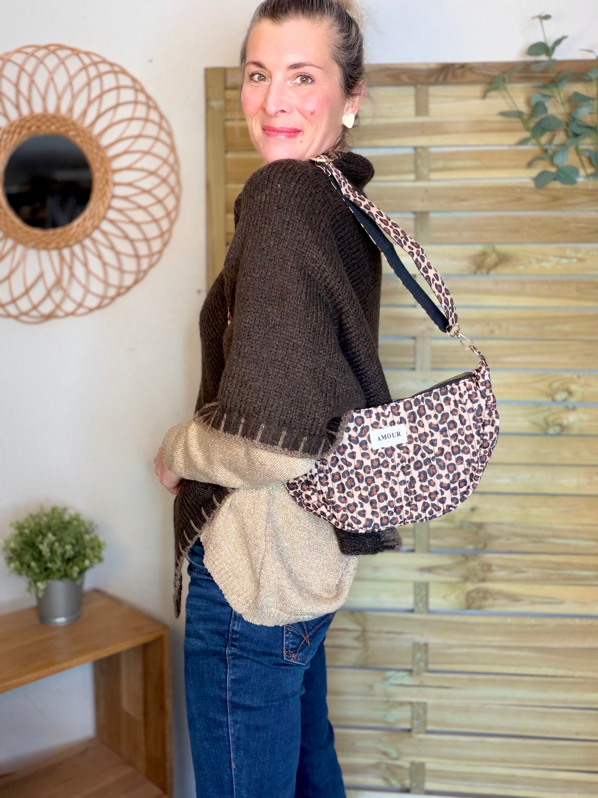 Sac demi-lune matelassé Amour JILL - Léo 🐆