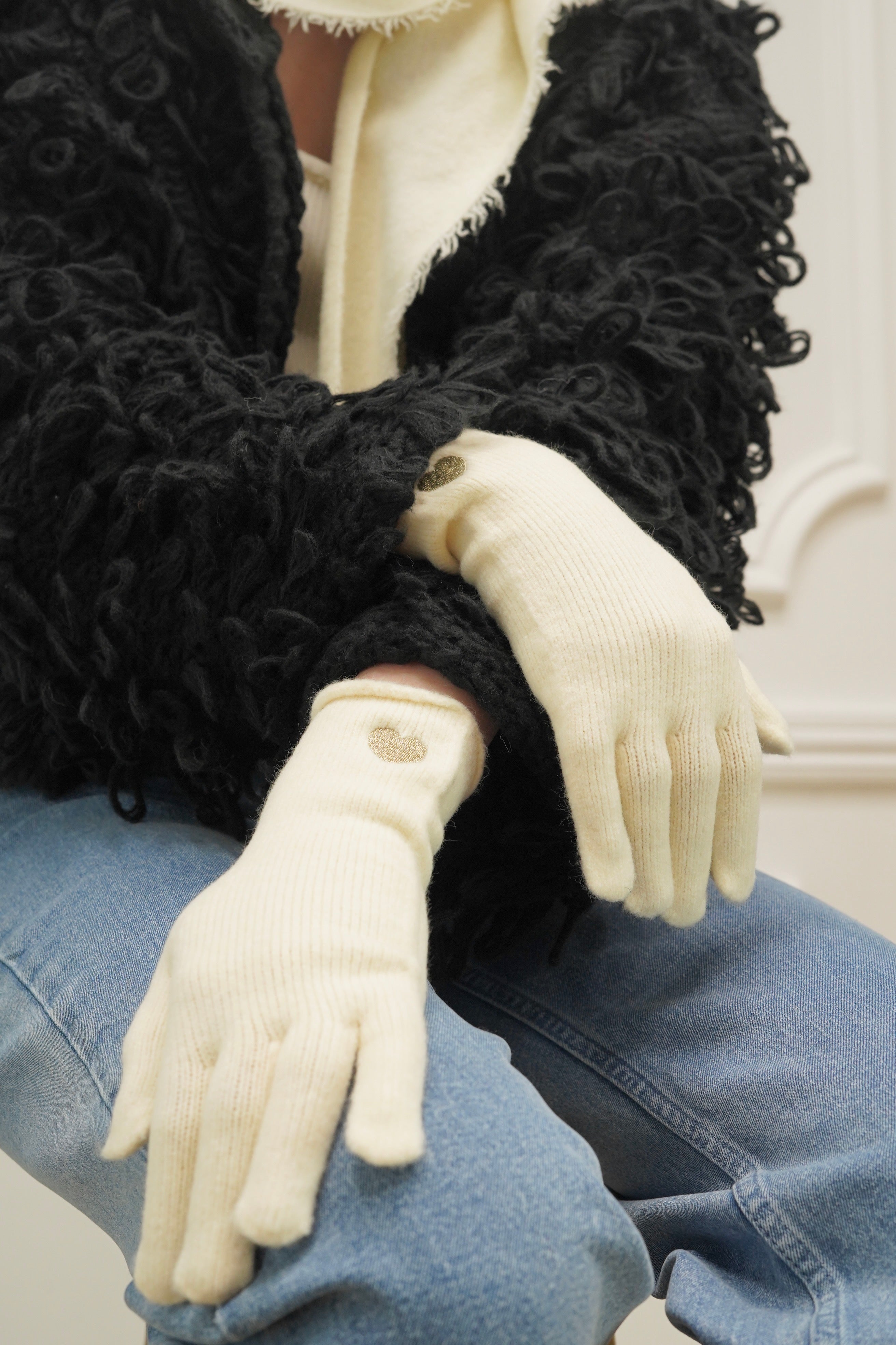 Gants CHLOÉ avec coeur doré brodé 💛 et ouverture index et pouce 👌🏼