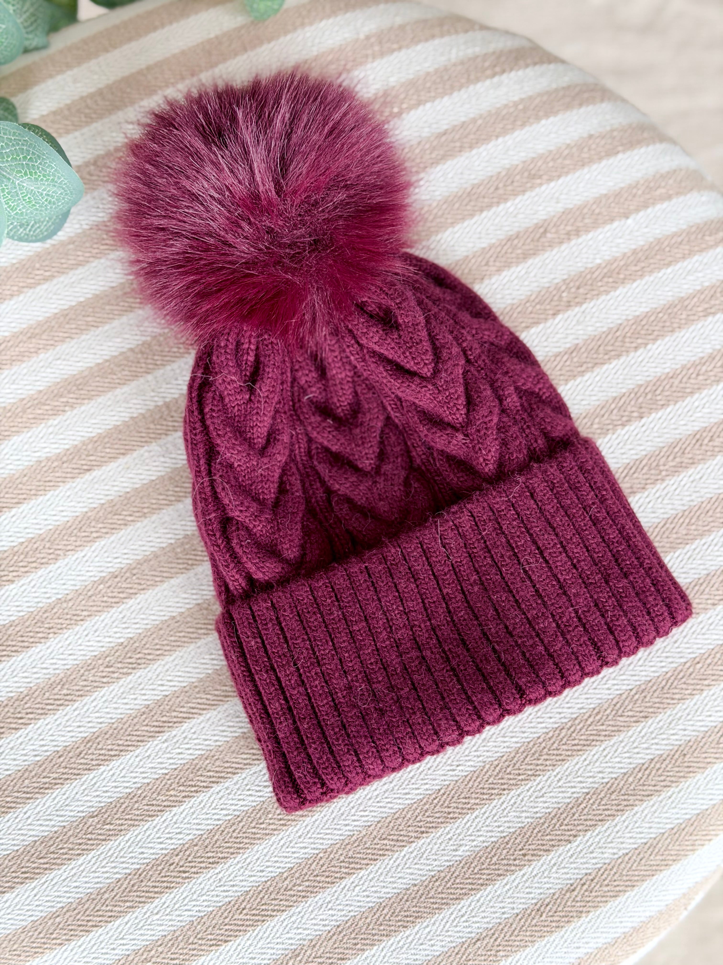 Bonnet torsadé en laine avec pompon JULES