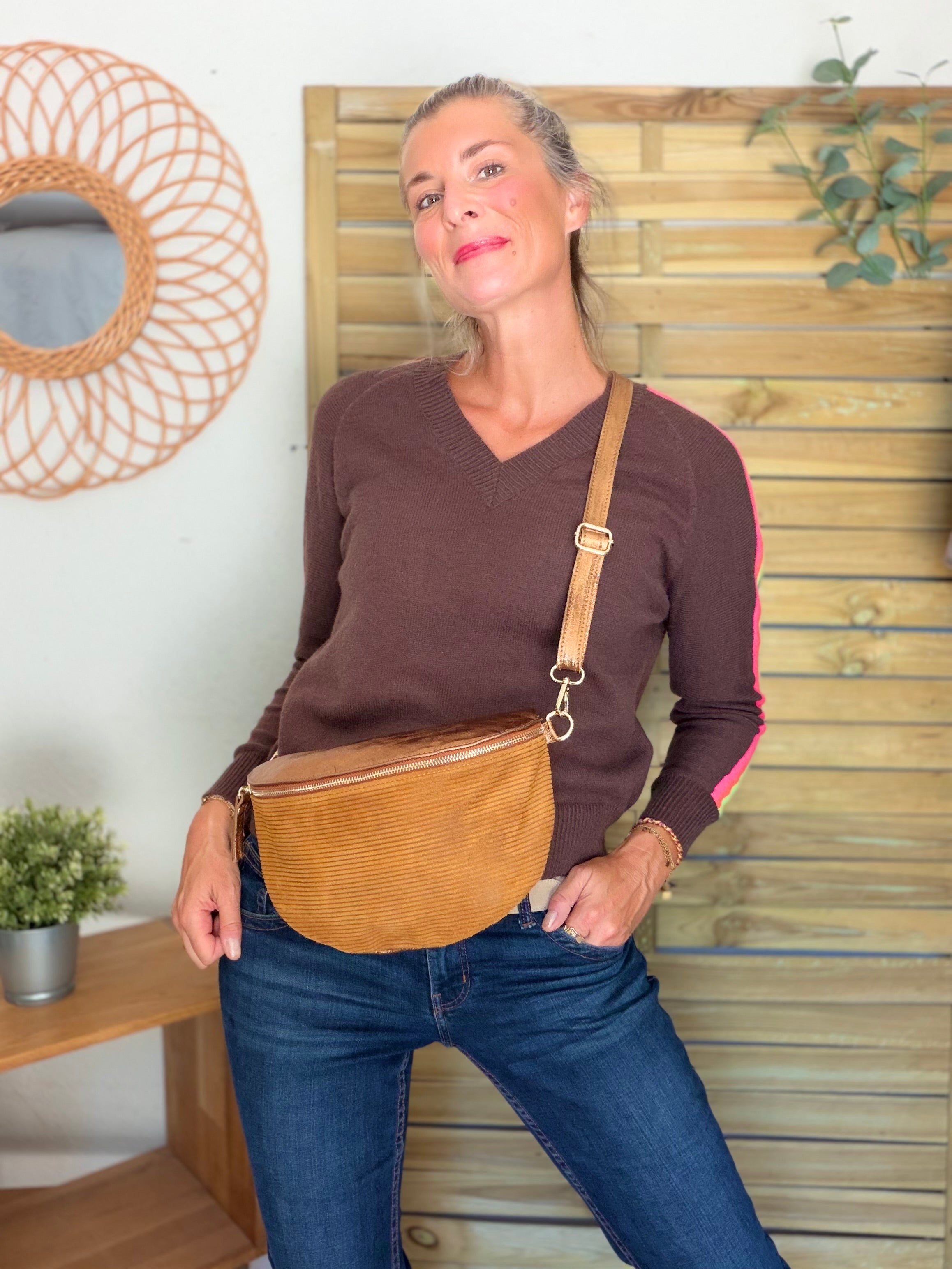 Sac banane XL 30cm en cuir irisé et velours - JANIS - Camel bi-matière