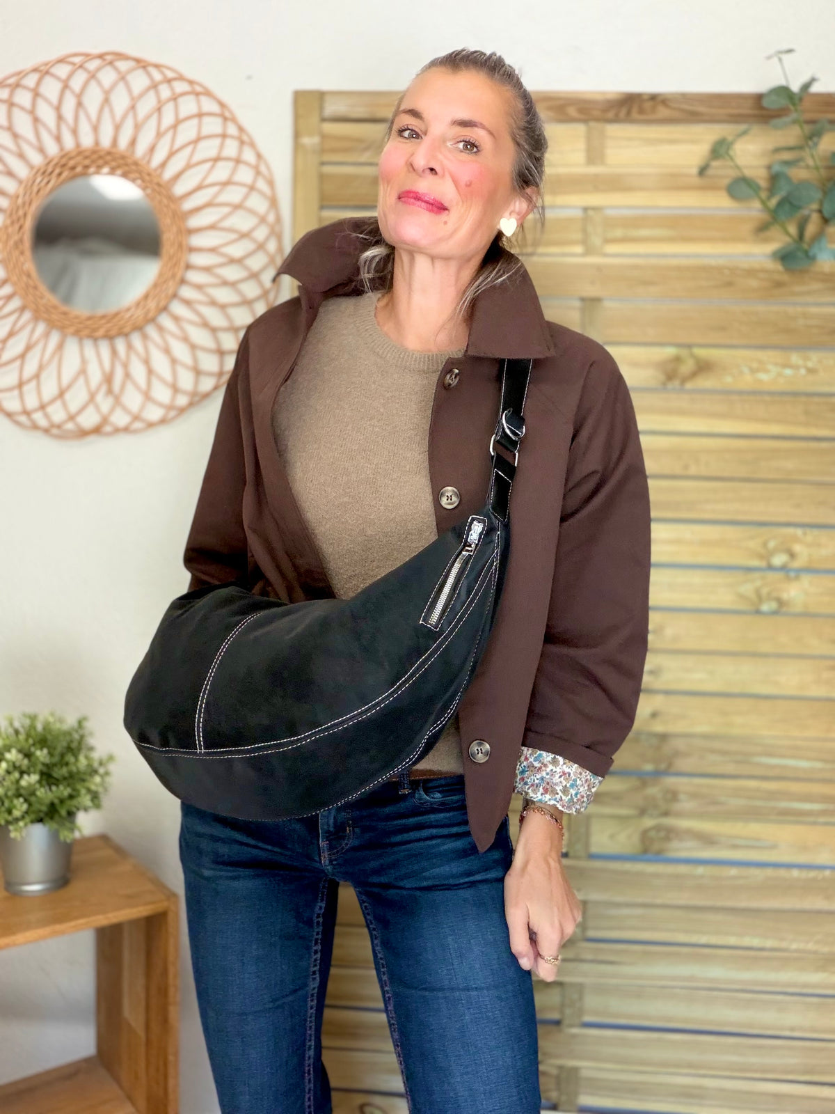 Sac besace XXL en simili cuir brossé - HAROLD Noir