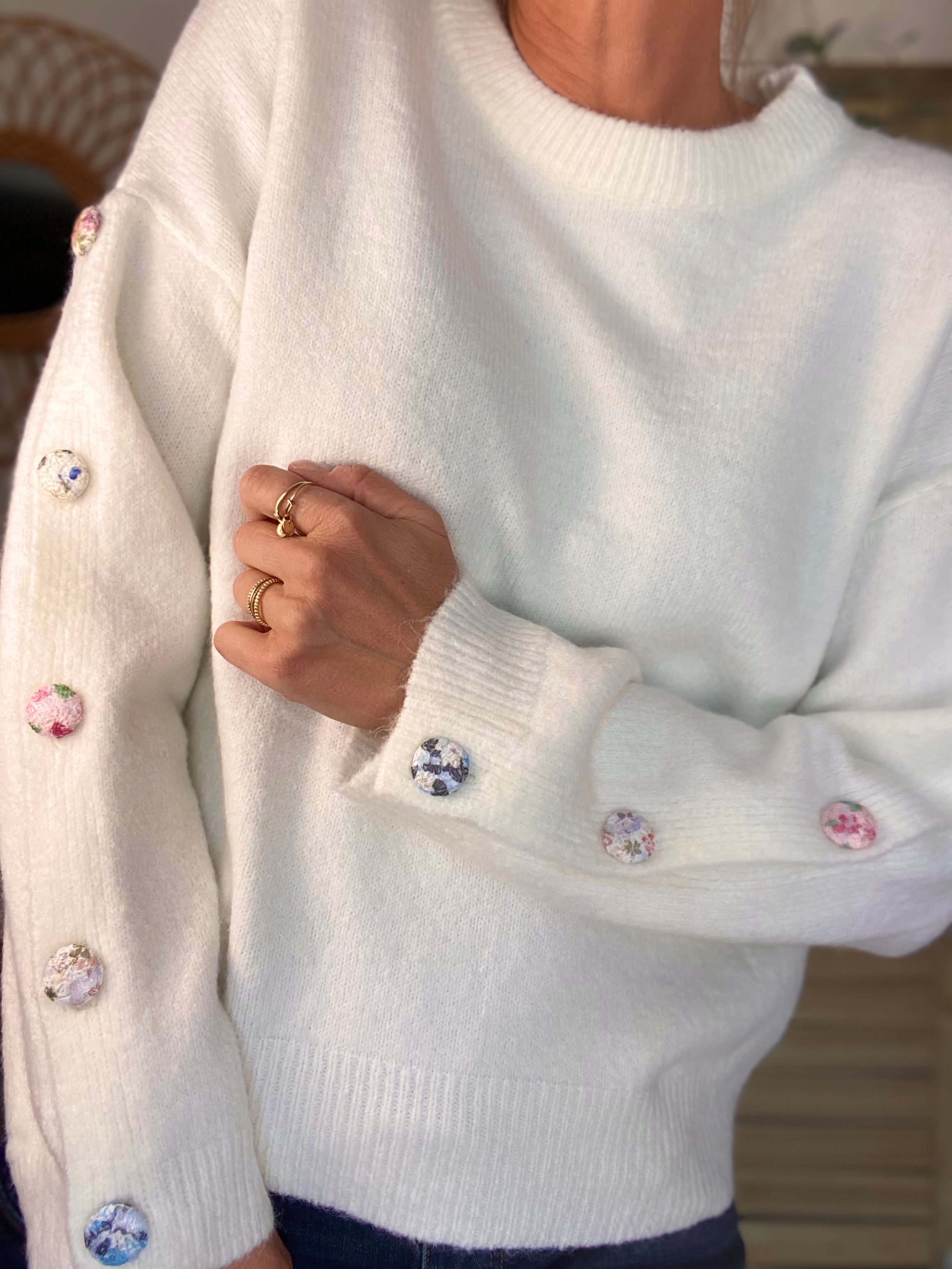 ⚡️ PÉPITES FRIDAY - Pull boutons tissu fleuri - Blanc - HAZEL
