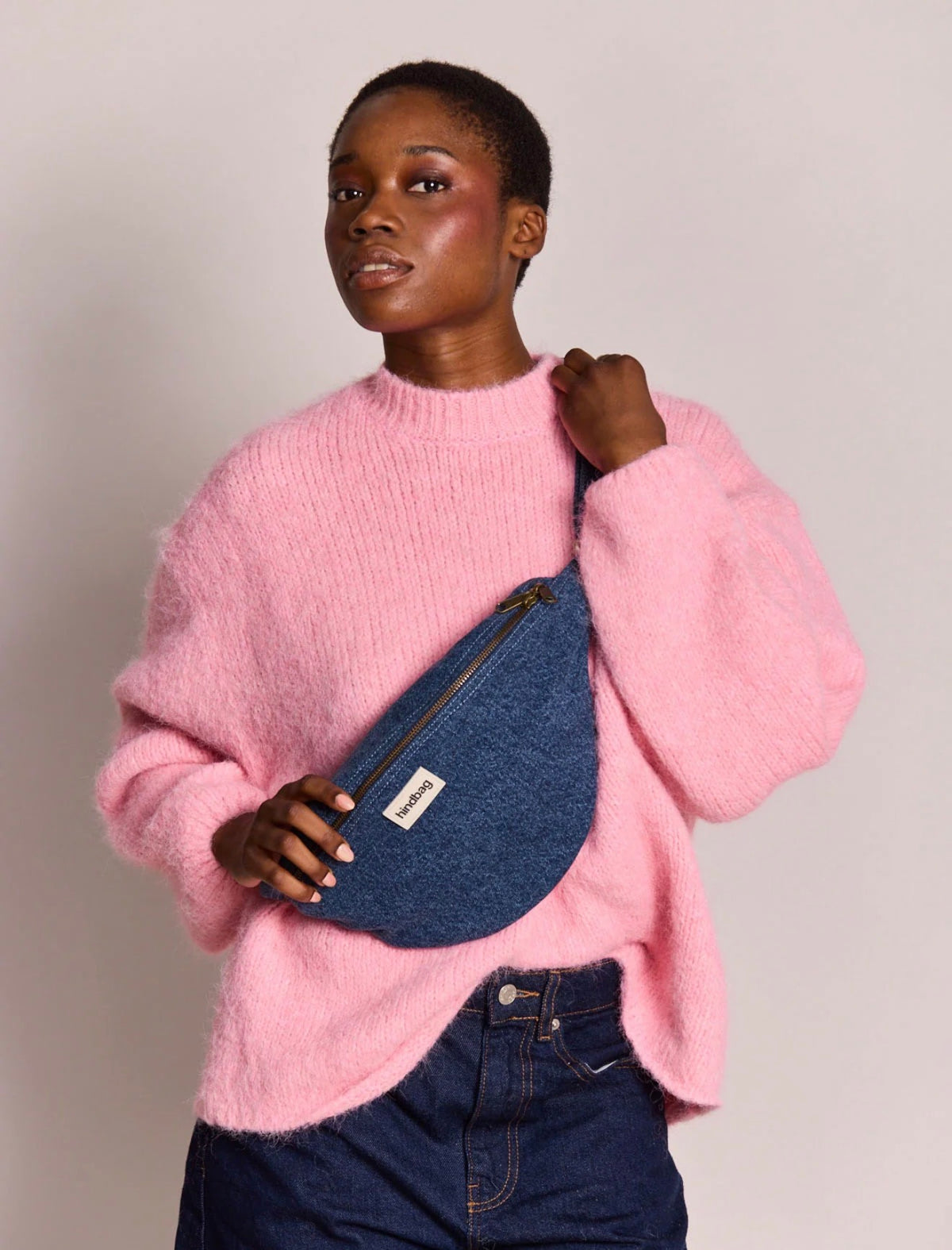 HINDBAG SASHA - Sac banane Denim bleu foncé
