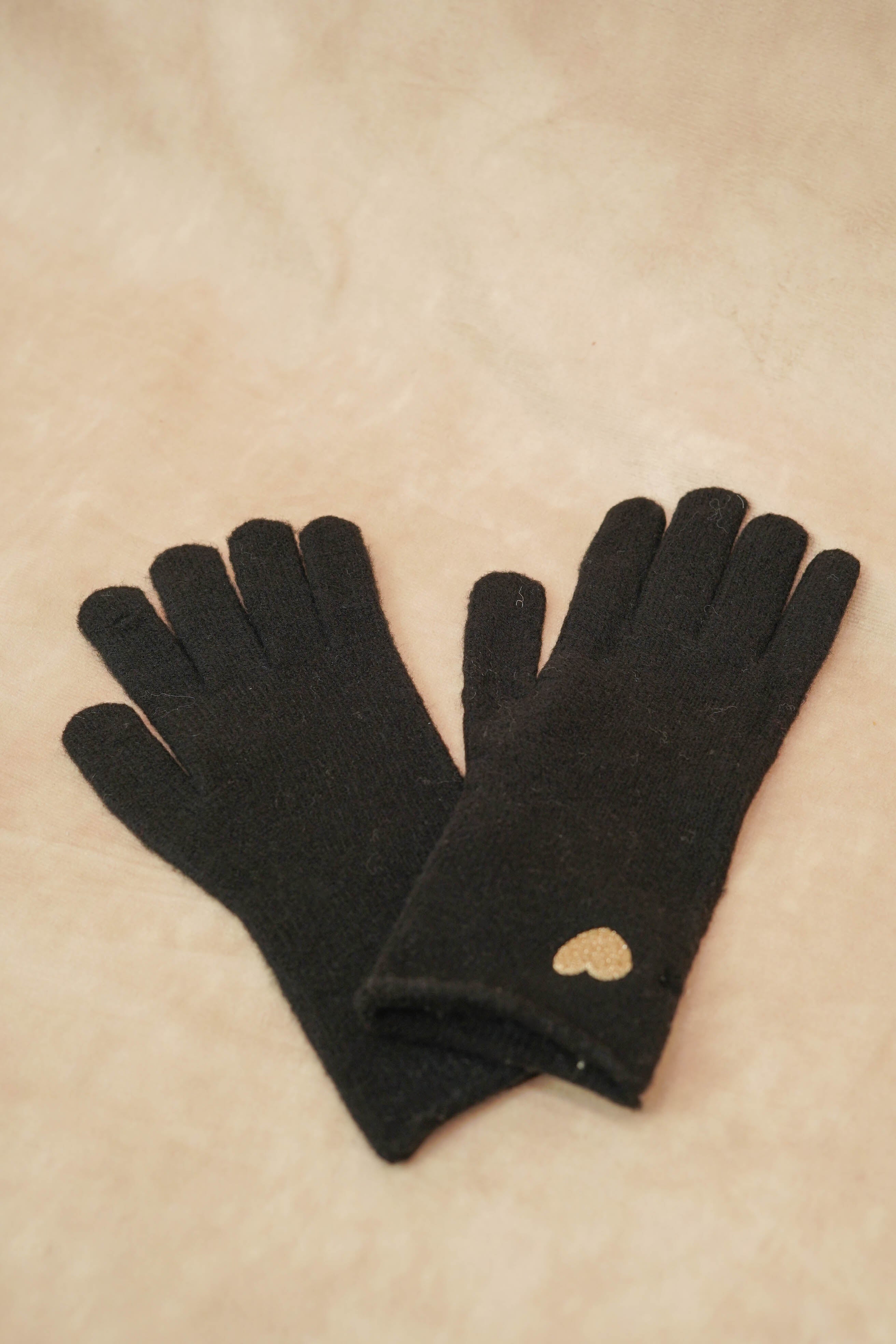 Gants CHLOÉ avec coeur doré brodé 💛 et ouverture index et pouce 👌🏼