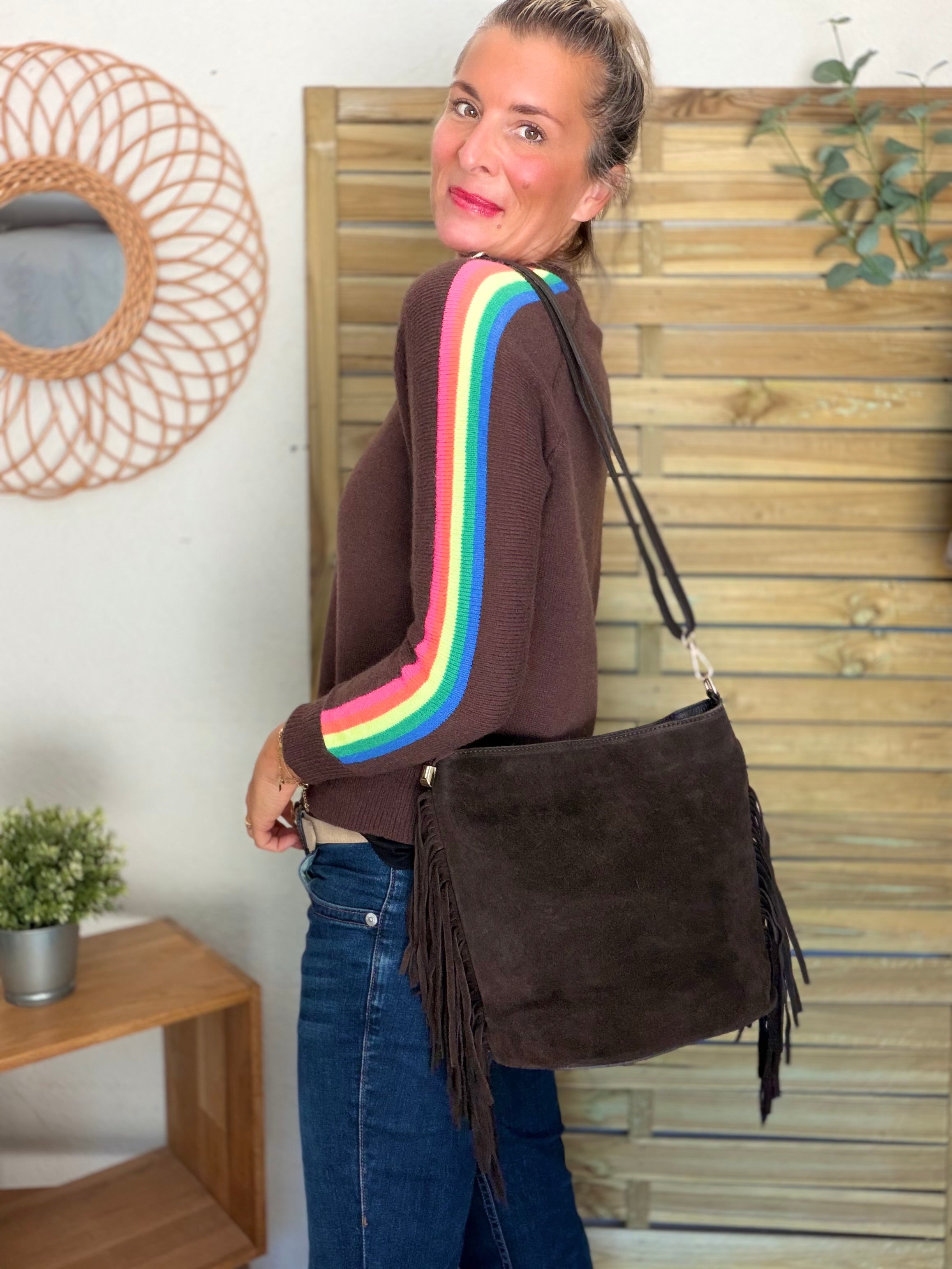 Sac seau en cuir daim avec franges KYLIE - Chocolat