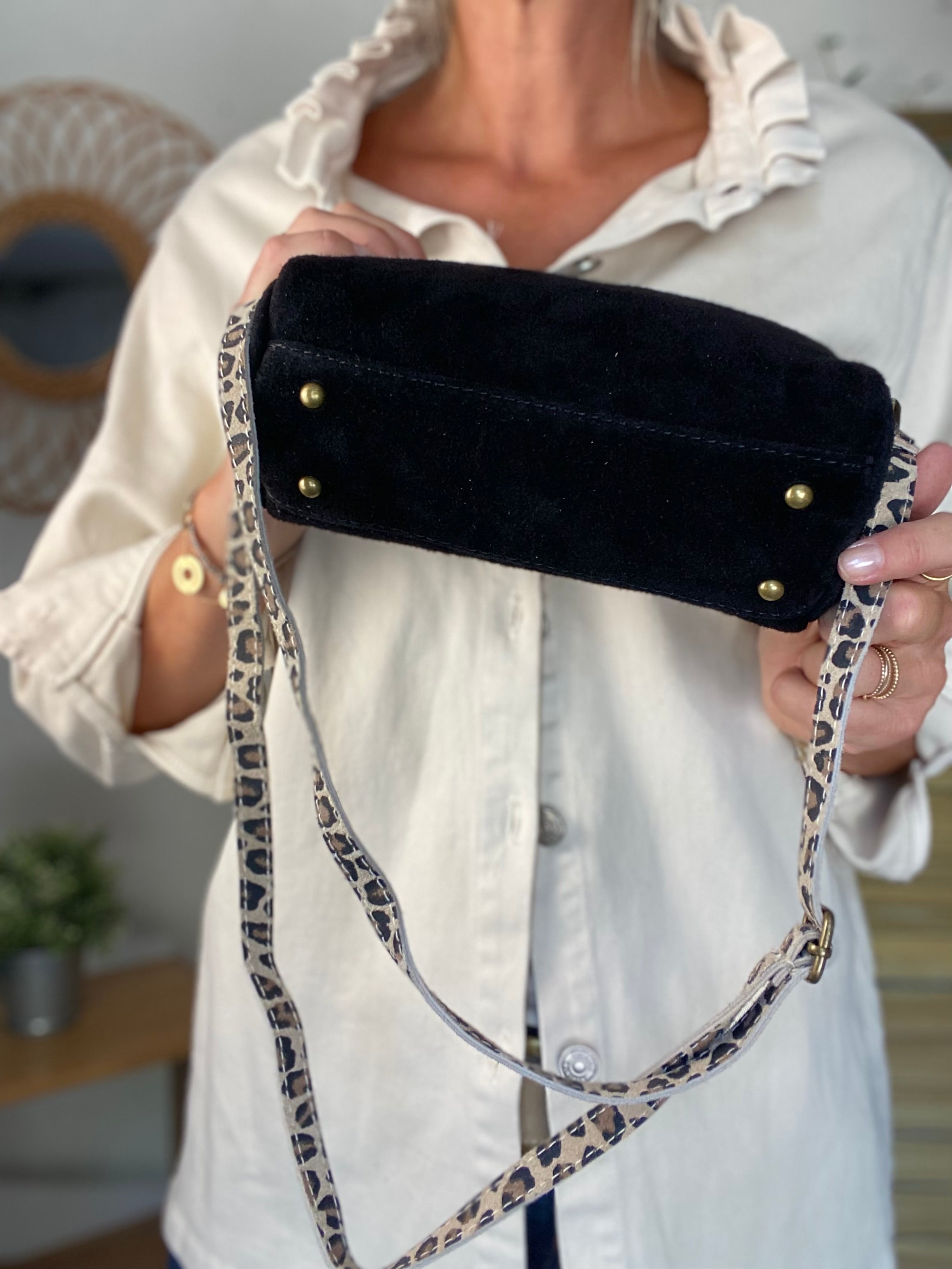Sac bandoulière en cuir EZRA - Noir/léo
