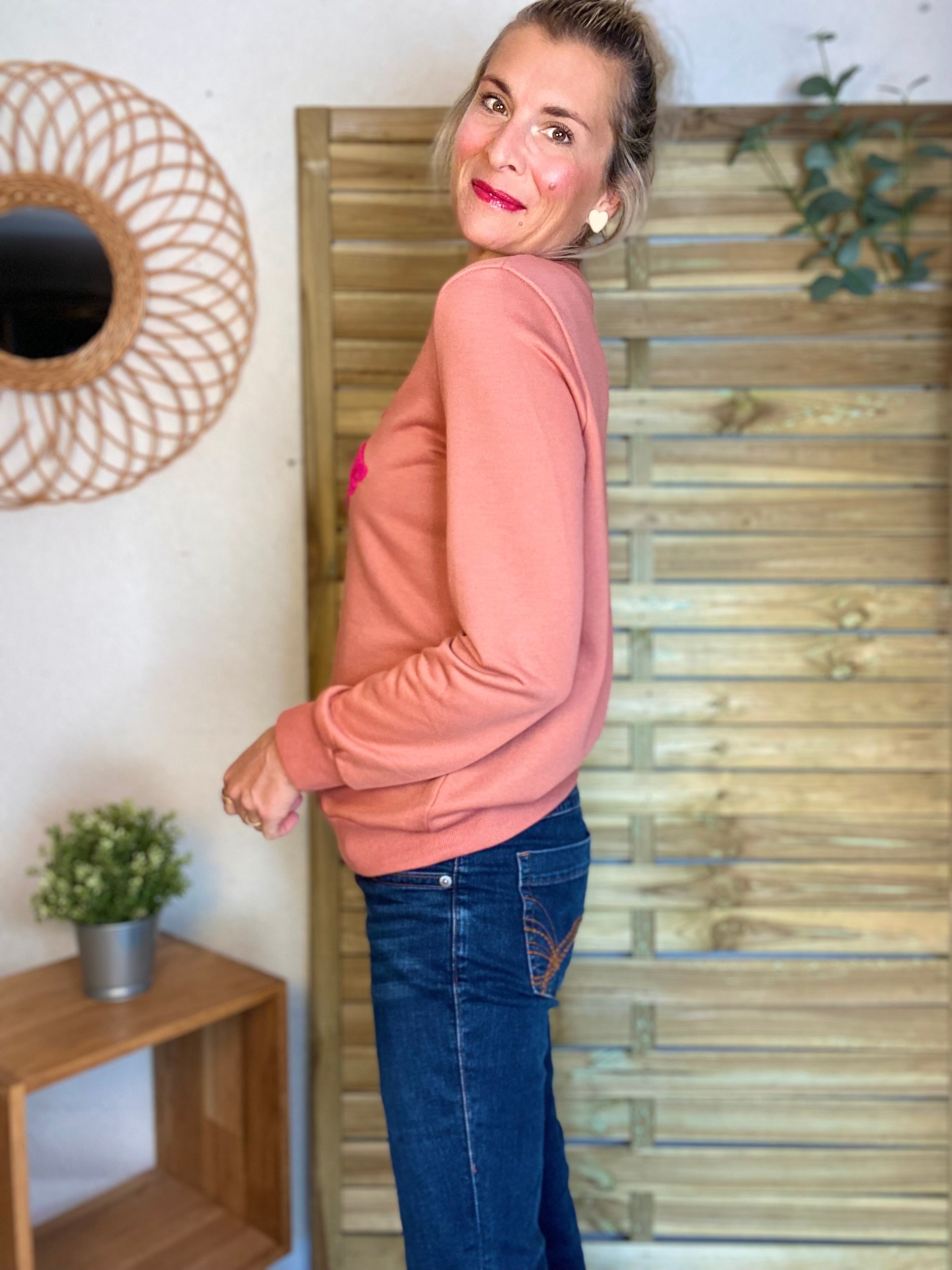 Sweat AMOUR IS FRENCH - OPHELIA - Vieux rose / Fuschia