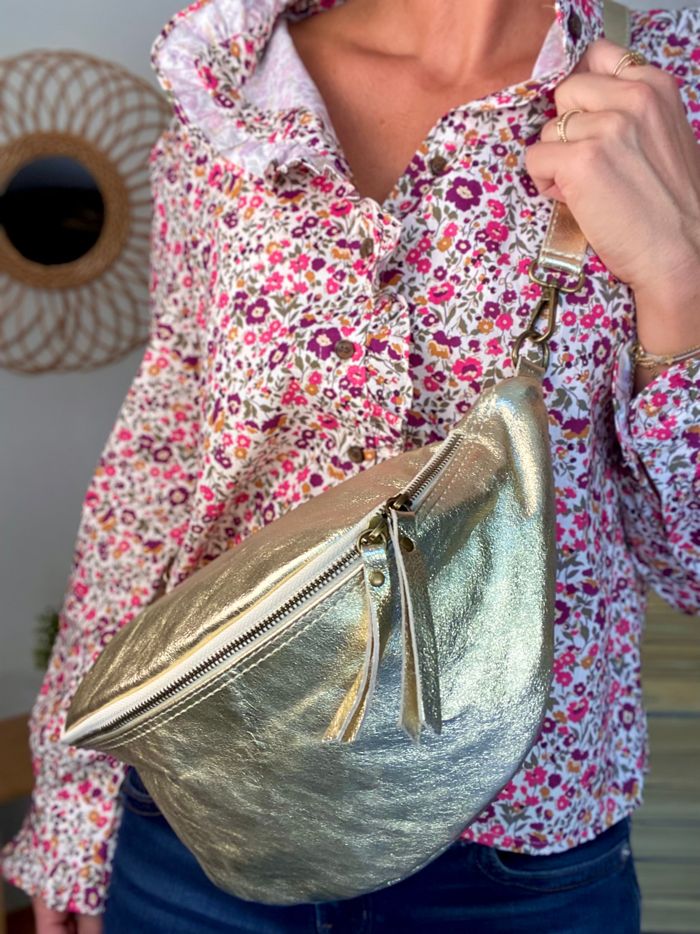 Sac banane XL en cuir - JANE - Doré