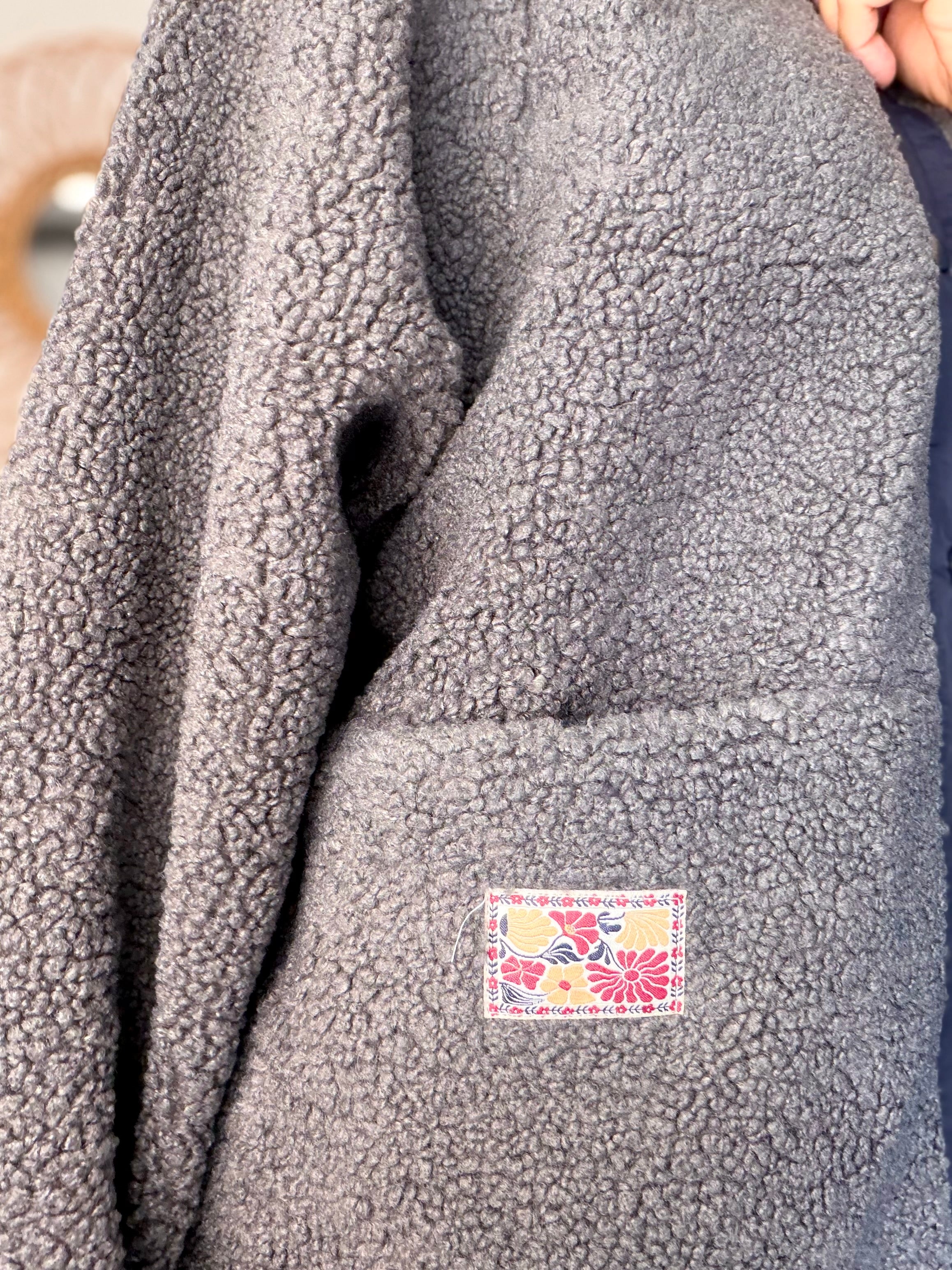 Veste matelassée réversible Sherpa AMÉLIE Bleu marine / Gris