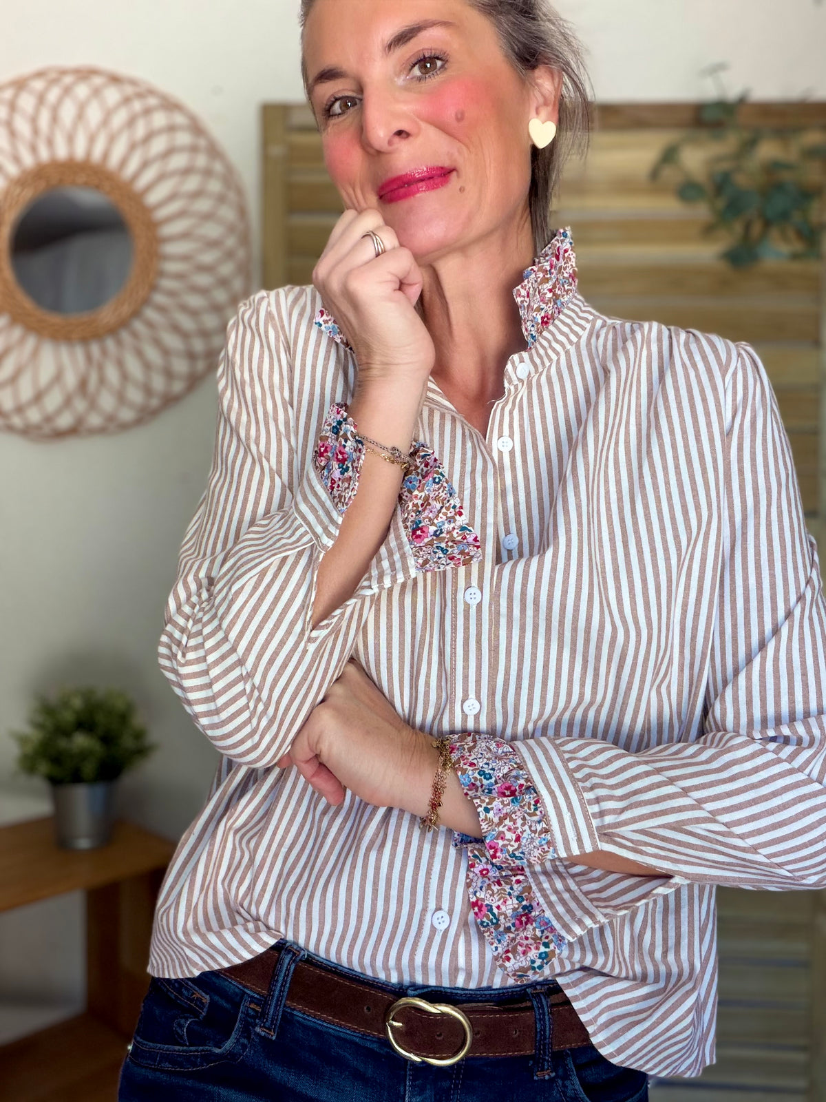 Chemise rayée Camel clair, col victorien Liberty MAEVA