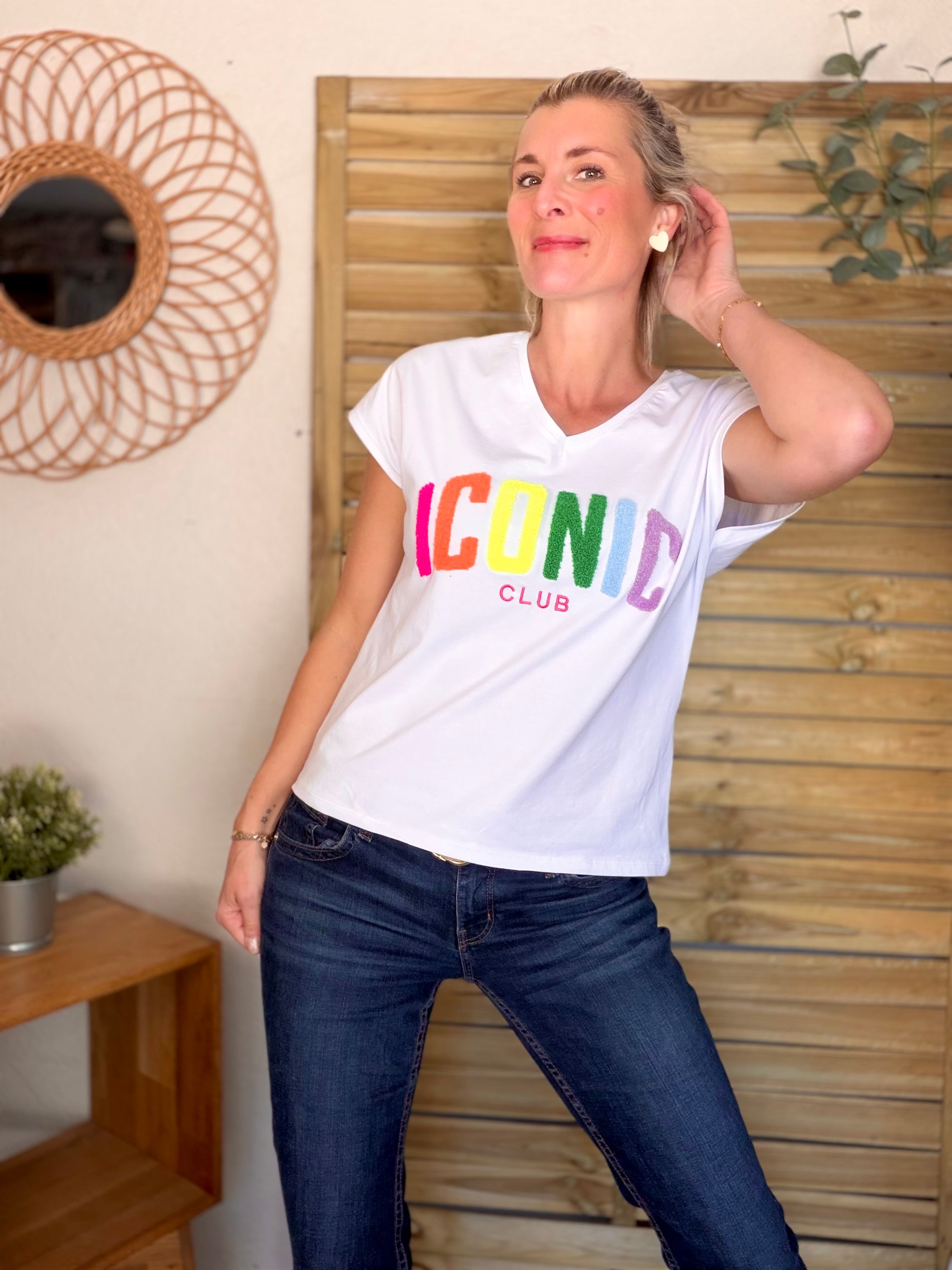 Tee shirt col V cœur ICONIC club MIRANDA Blanc