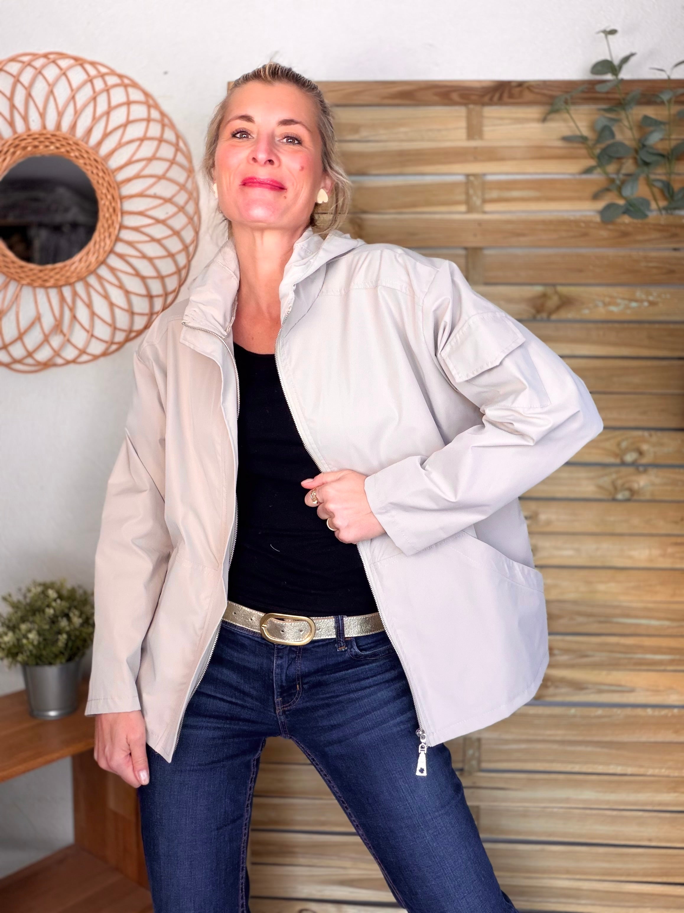 Veste Coupe vent court LIZZIE - Beige