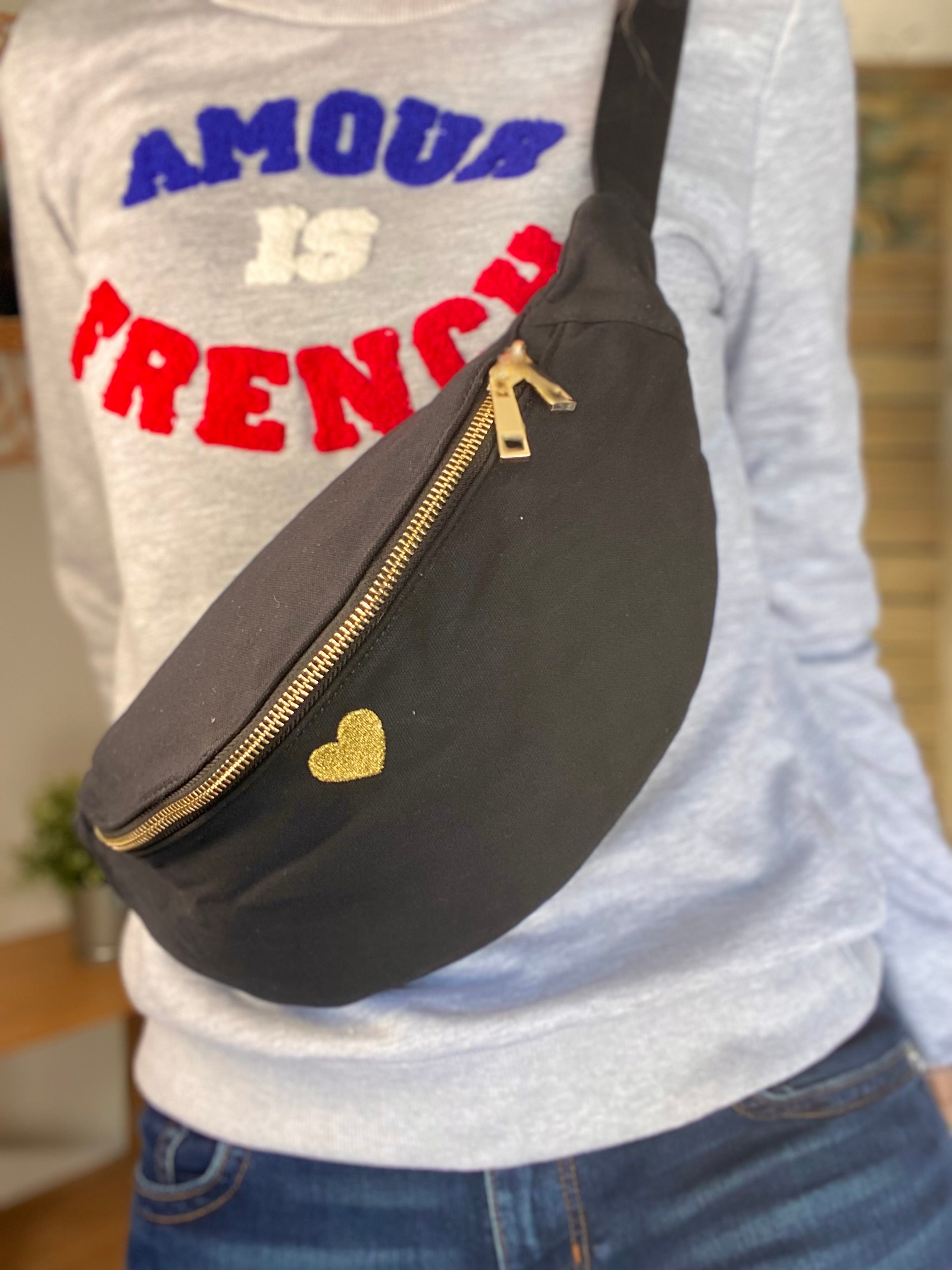 Sac banane en coton Coeur brodé 💛 CASSIDY - Noir