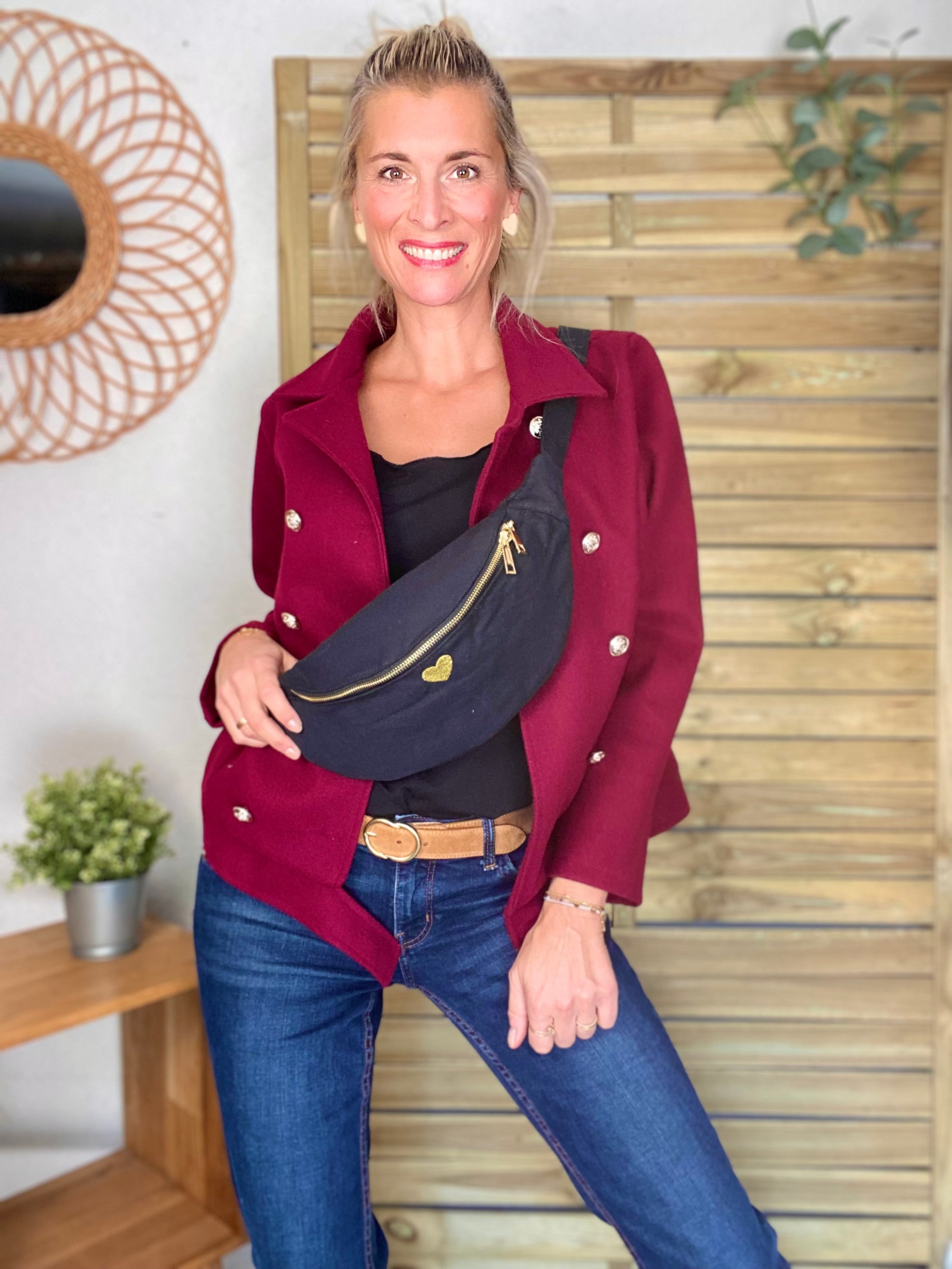 Sac banane en coton Coeur brodé 💛 CASSIDY - Noir