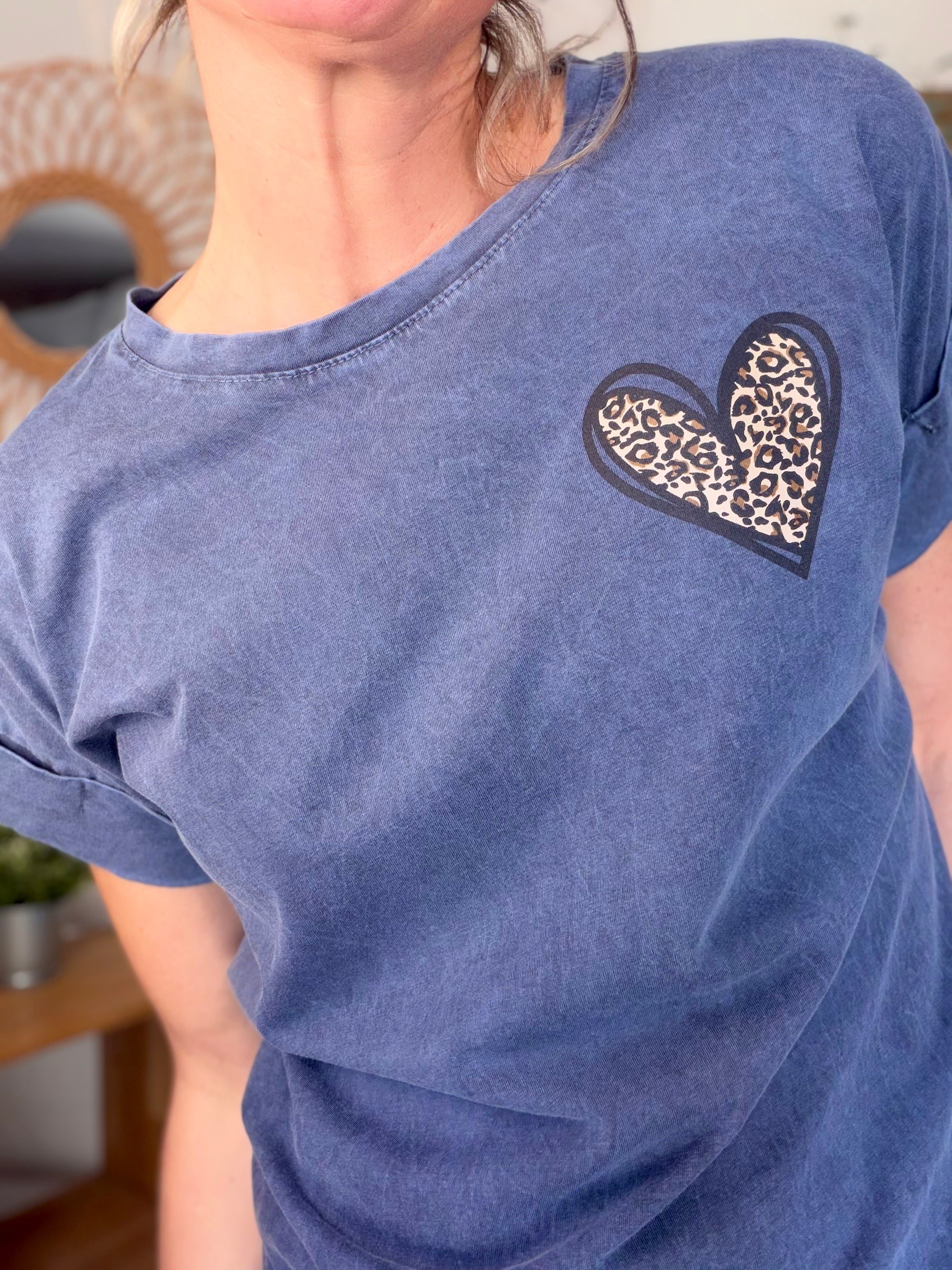 Tee shirt col V Cœur Léo PALOMA Gris délavé