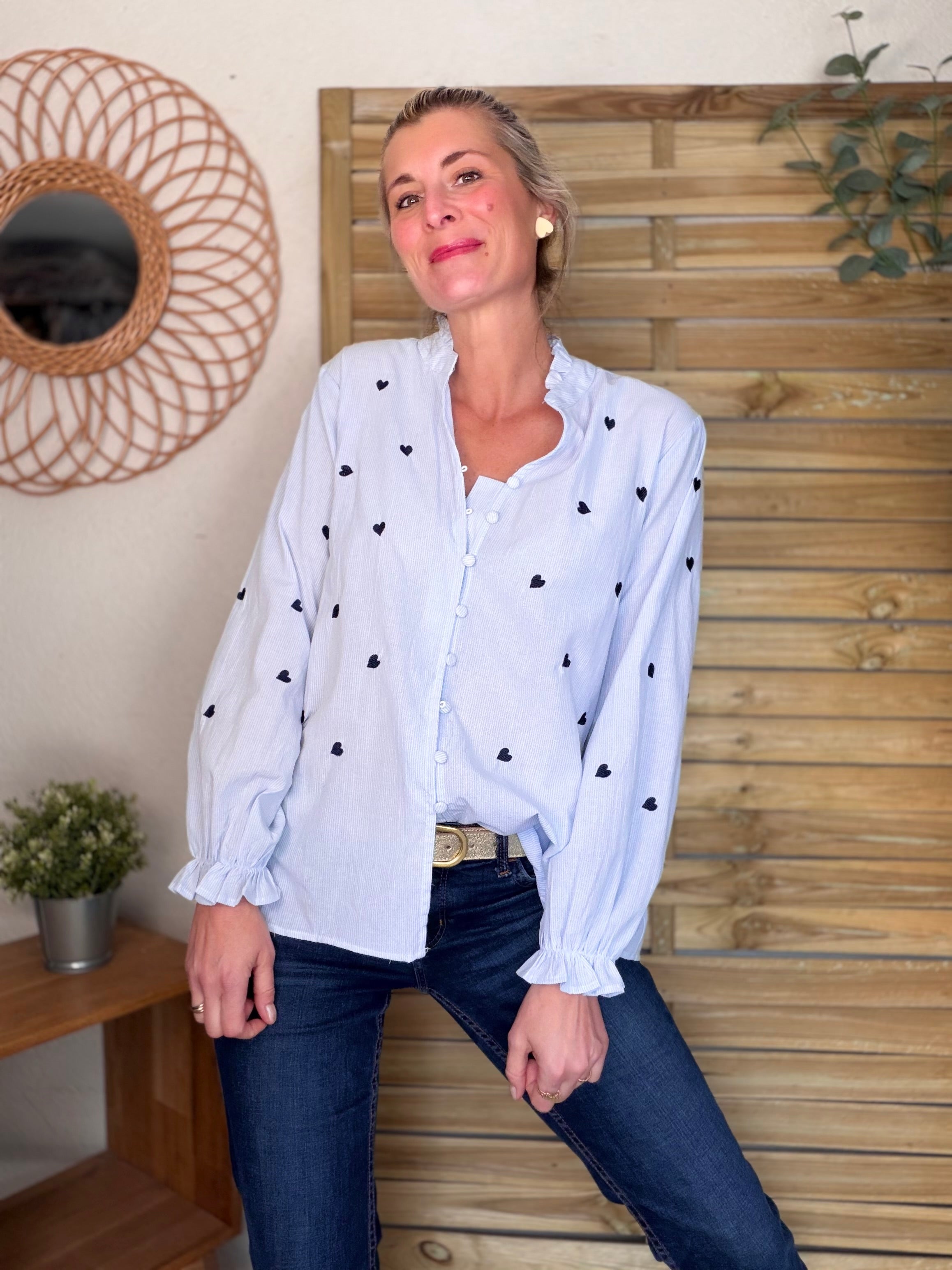 ⚡️ARRIVAGE - Blouse bleue fines rayures et cœurs 💙 MAYLINE