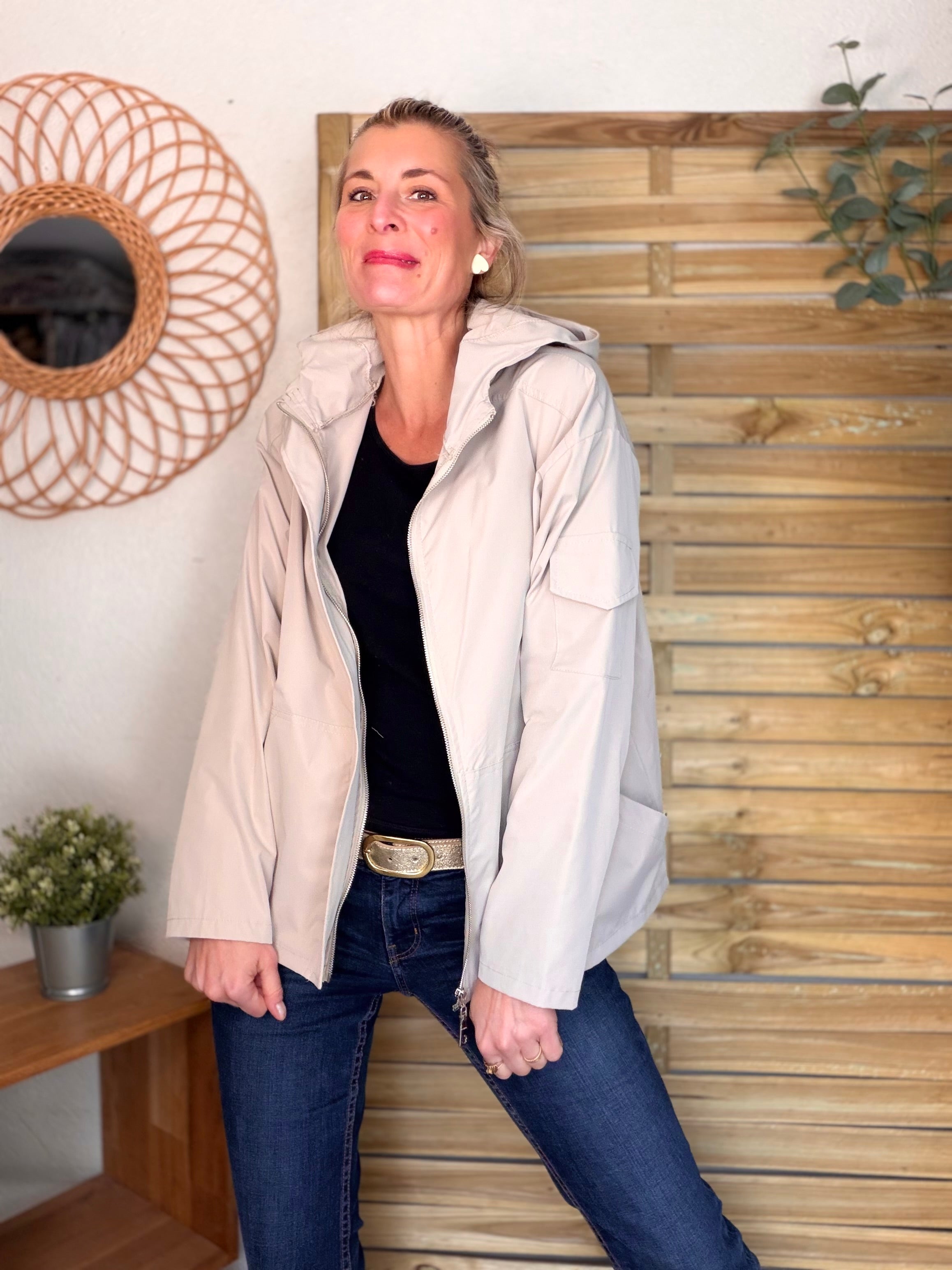 Veste Coupe vent court LIZZIE - Beige