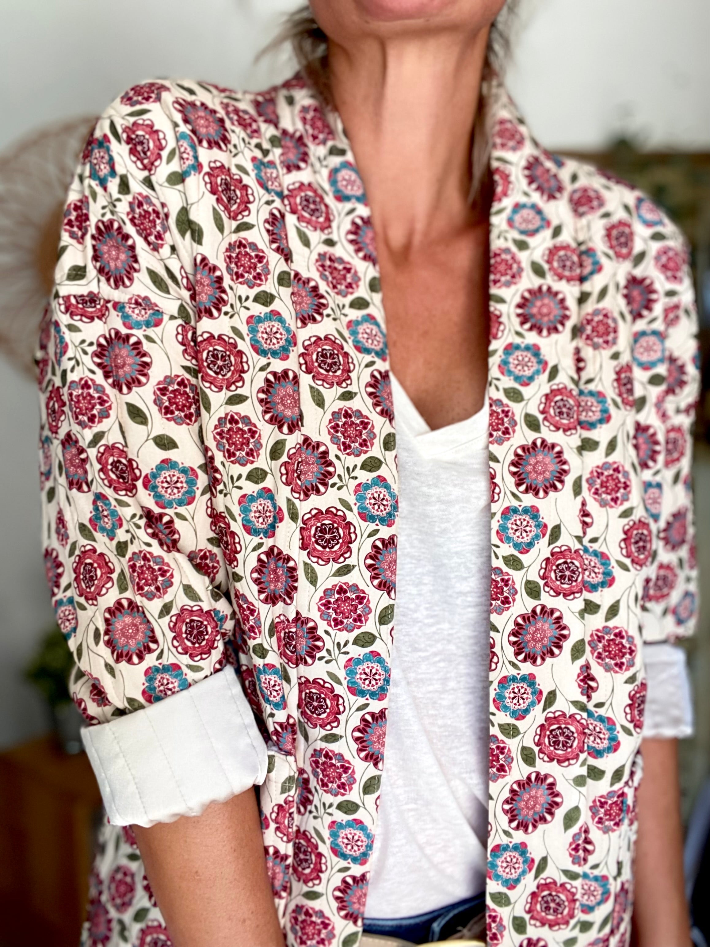 Veste matelassée SUZANNE - imprimé floral rose - taille unique