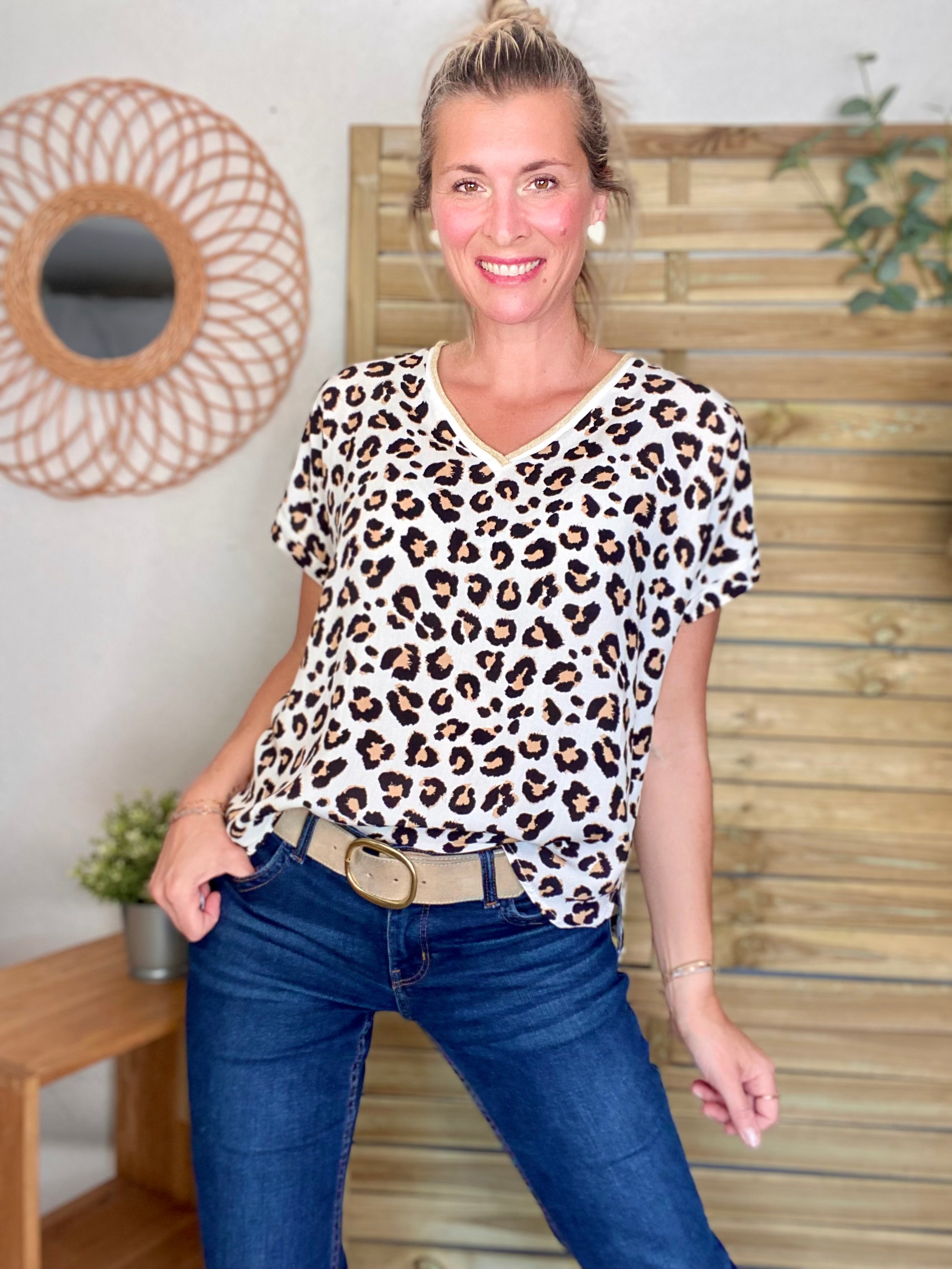 Top imprimé Léo col V avec lurex MISHA - Noir
